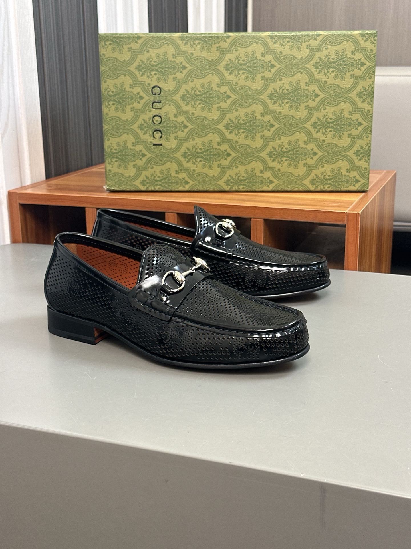 Gucci Men's Formal Leather Loafers with Horsebit Detail - Sizes 39-44 4 i1744495609303 9816 0 2