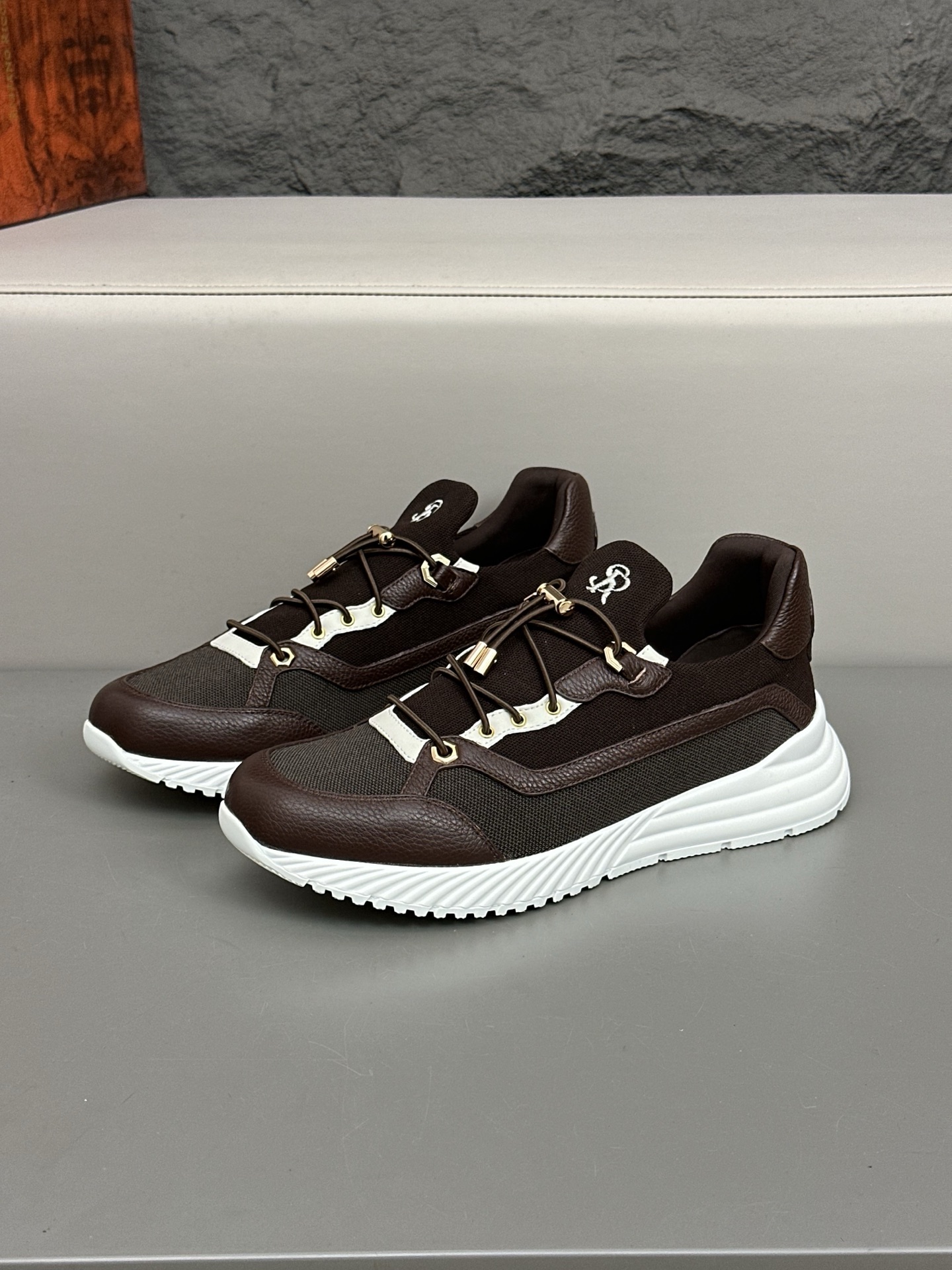 Calidad original!Stefano Ricci (Stefan) zapatos casuales de cuero para hombre. Hecho de cuero de bec