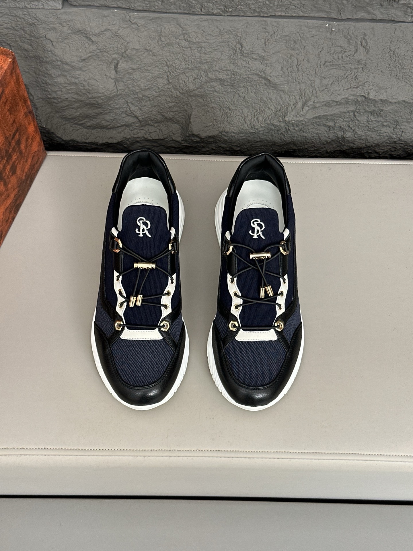 Calidad original!Stefano Ricci (Stefan) zapatos casuales de cuero para hombre. Hecho de cuero de bec