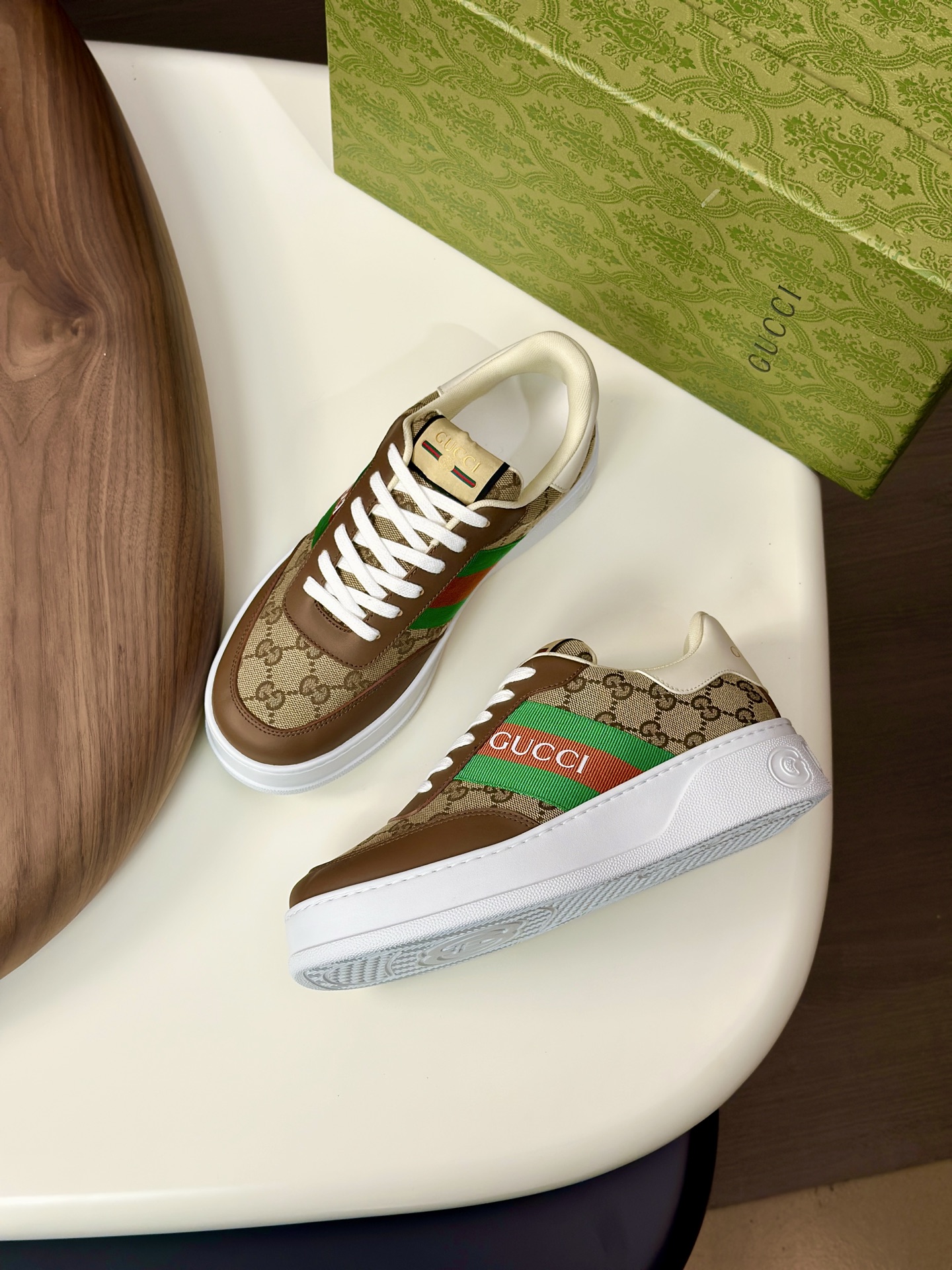 Precio de exportación [Gucci] Gucci - Calidad de gama alta Original único- Parte superior: piel de b