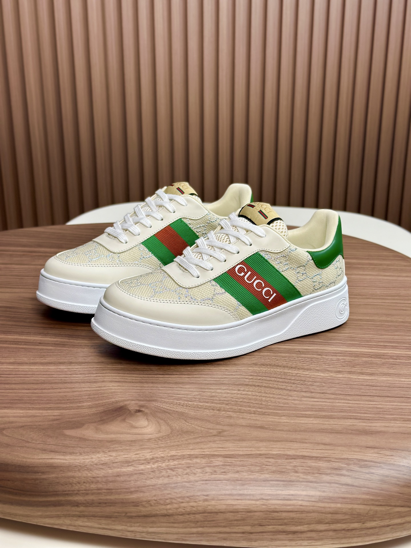 Precio de exportación [Gucci] Gucci - Calidad de gama alta Original único- Parte superior: piel de b