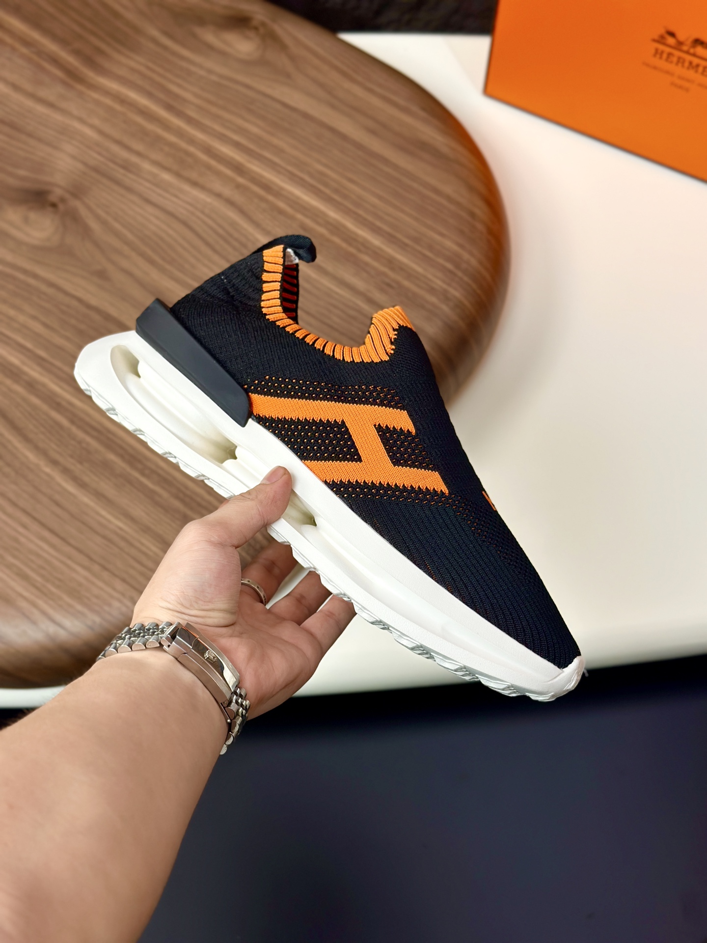 Hermès Men's Black & Orange Knitted Slip-On Sneakers - Size 39-44 4 i1749967408794 8168 0 3