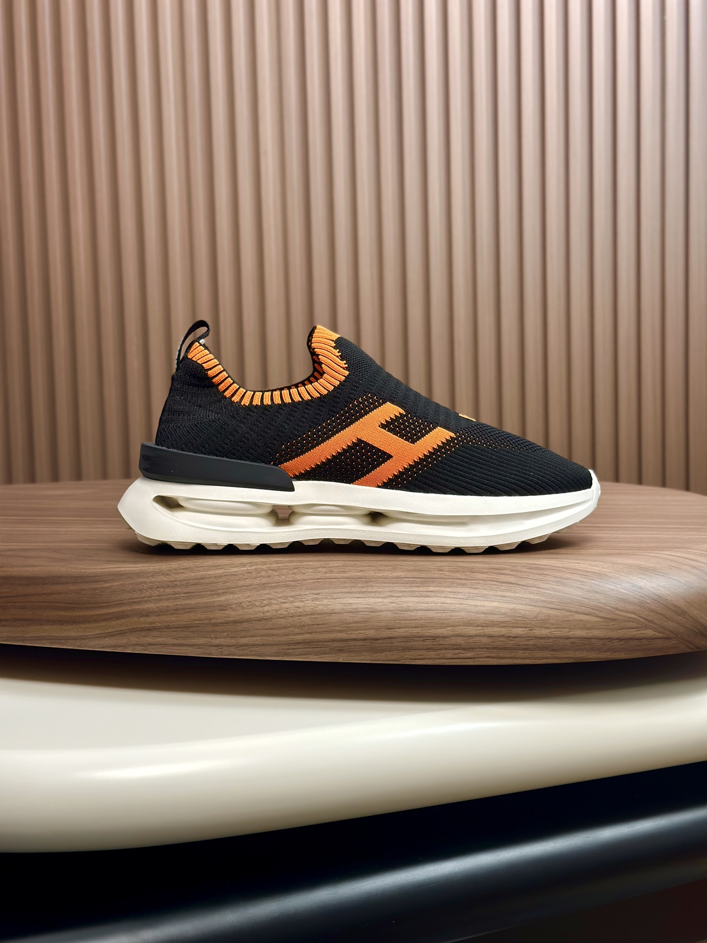 Hermès Men's Black & Orange Knitted Slip-On Sneakers - Size 39-44 3 i1749967413197 3691 0 2