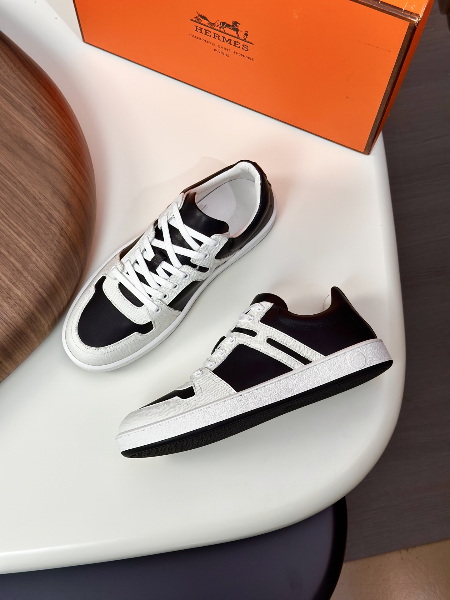 Hermes Men's Italian Leather Sneakers, Comfortable & Stylish, Sizes 39-44 6 i1749967617564 2000 0 4