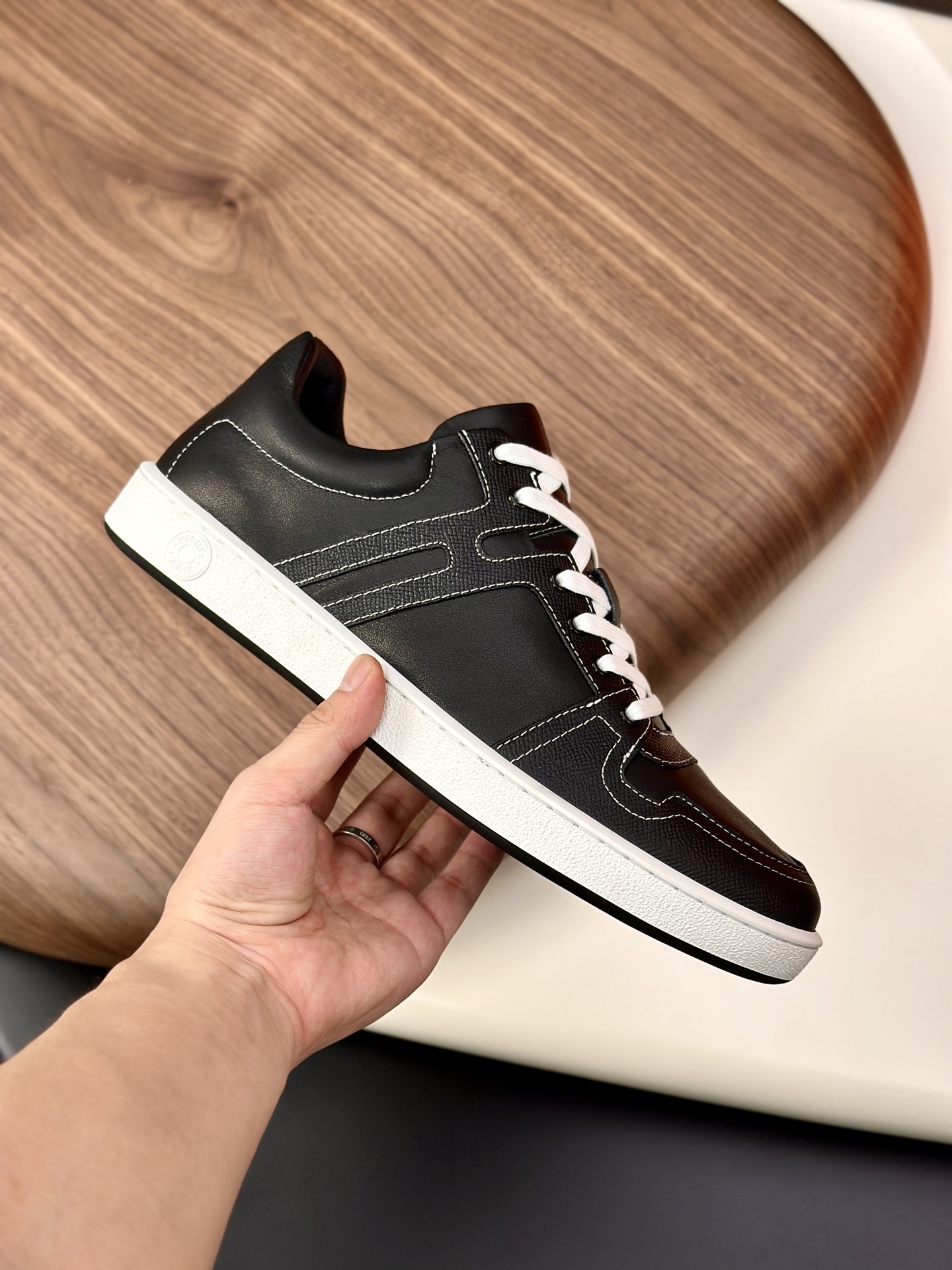 Hermès Men's Black Leather Sneakers, Stylish and Comfortable, Sizes 39-44 5 i1749967630676 2787 0 3