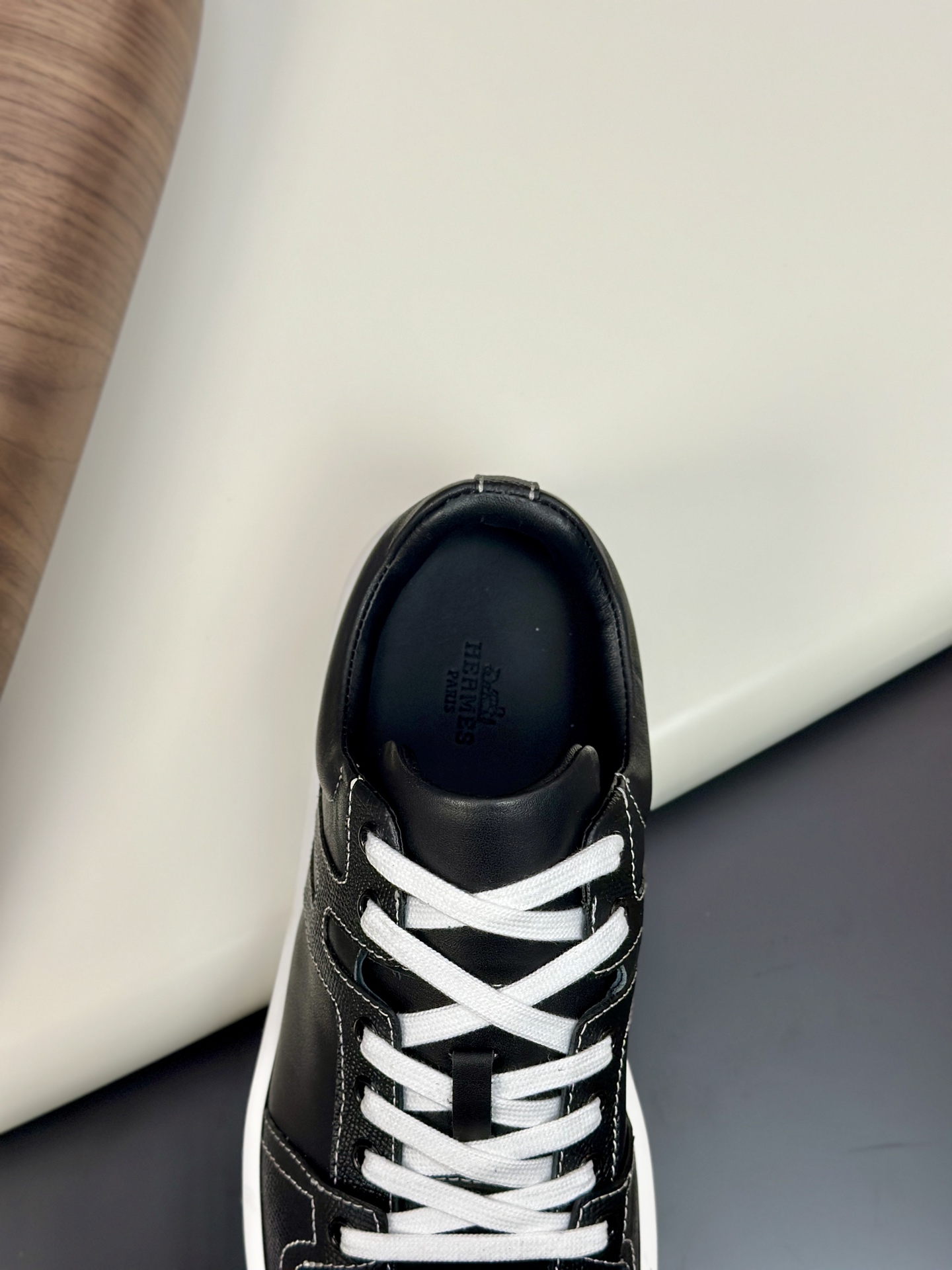 Hermès Men's Black Leather Sneakers, Stylish and Comfortable, Sizes 39-44 9 i1749967630834 5488 0 7