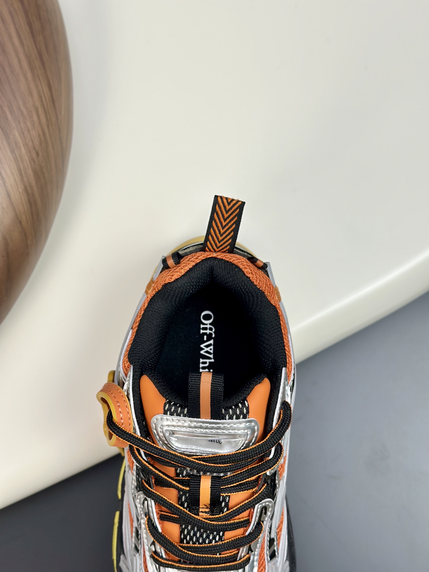 Off-White Couple Running Shoes: 3D Printed, Breathable, and Lightweight 9 i1750872361966 1201 0 7
