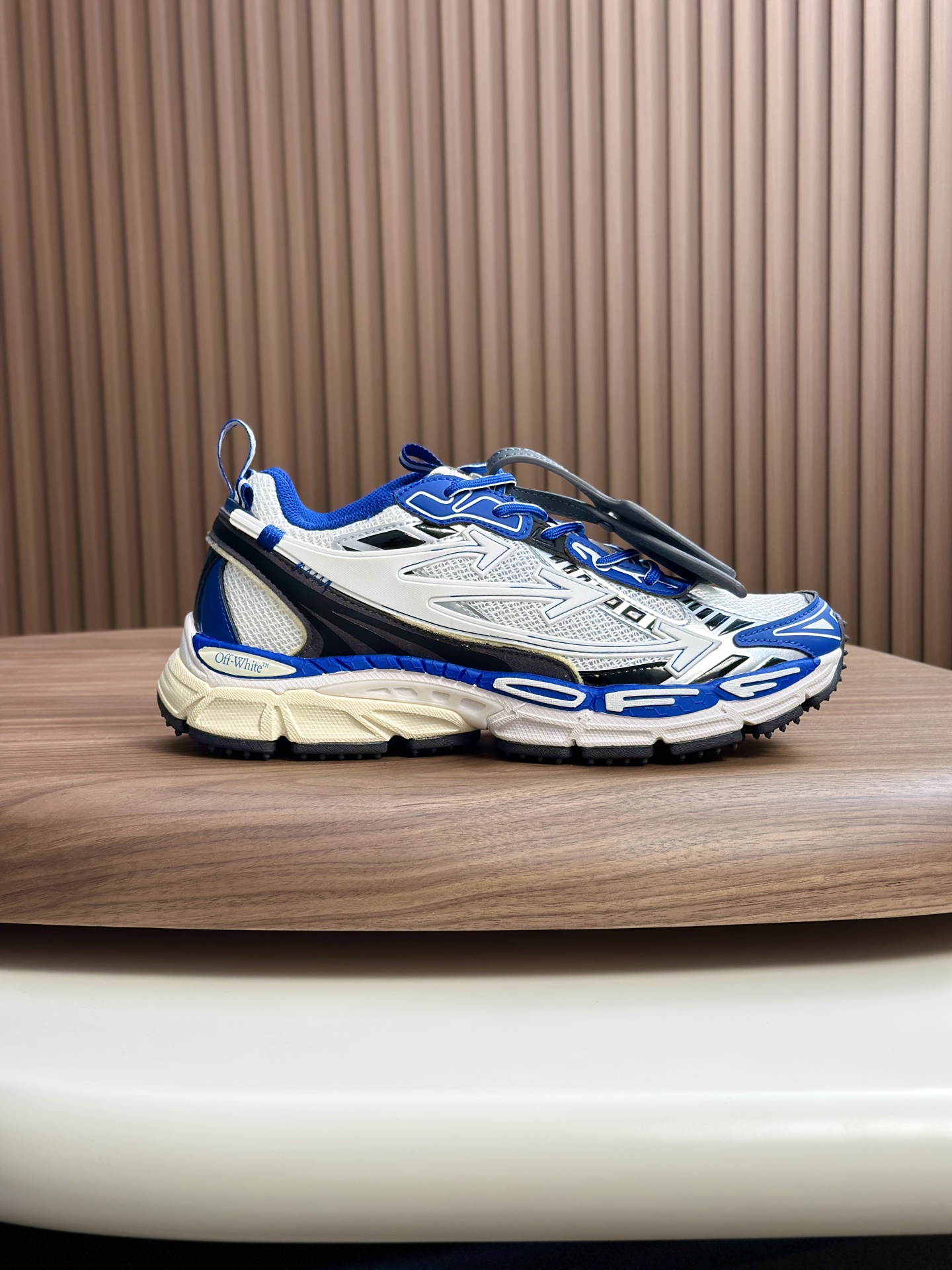 Off-White Couple's Running Shoes - Breathable, Lightweight, and Stylish 4 i1750872508484 180 0 2