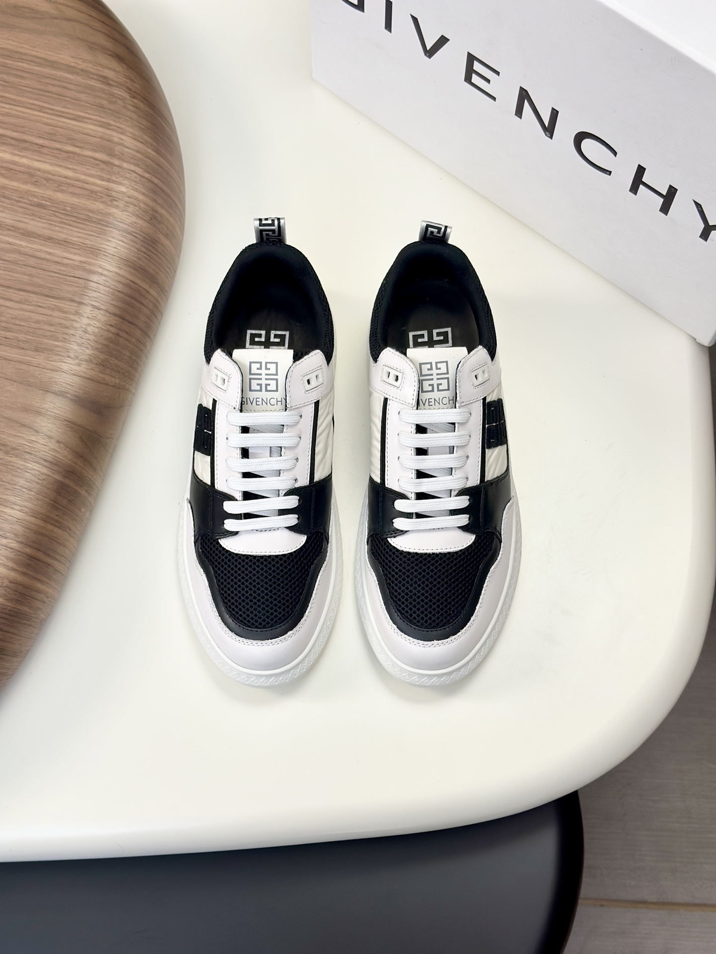 NO:354319,J Top Purchase Ji The new counter of the street-fried street man god is synchronized with original configuration, Italian imported cowhide with mesh fabric, private model of all shoe accessories, must-have for trendy experts, colorful colors and fashionable display, soft and comfortable mesh fabric inner mat, soles Yong original factory special original super comfortable, original order goods, high quality, can enter and exit the counter at will, welcome to compare, code number 38-45,,cowhide19860909J 顶级代购 纪 炸街男神新品专柜同步原厂配置,意大利进口牛皮搭配网布面料,全鞋配件私模打造,潮达人必备,缤纷色彩时尚炫耀,柔软舒适网布内里垫,鞋底勇原厂特供原版超级舒适,原厂跟单货,高品质,可随意进出专柜,欢迎对比,码数 38-45,,cowhide,Men's shoes