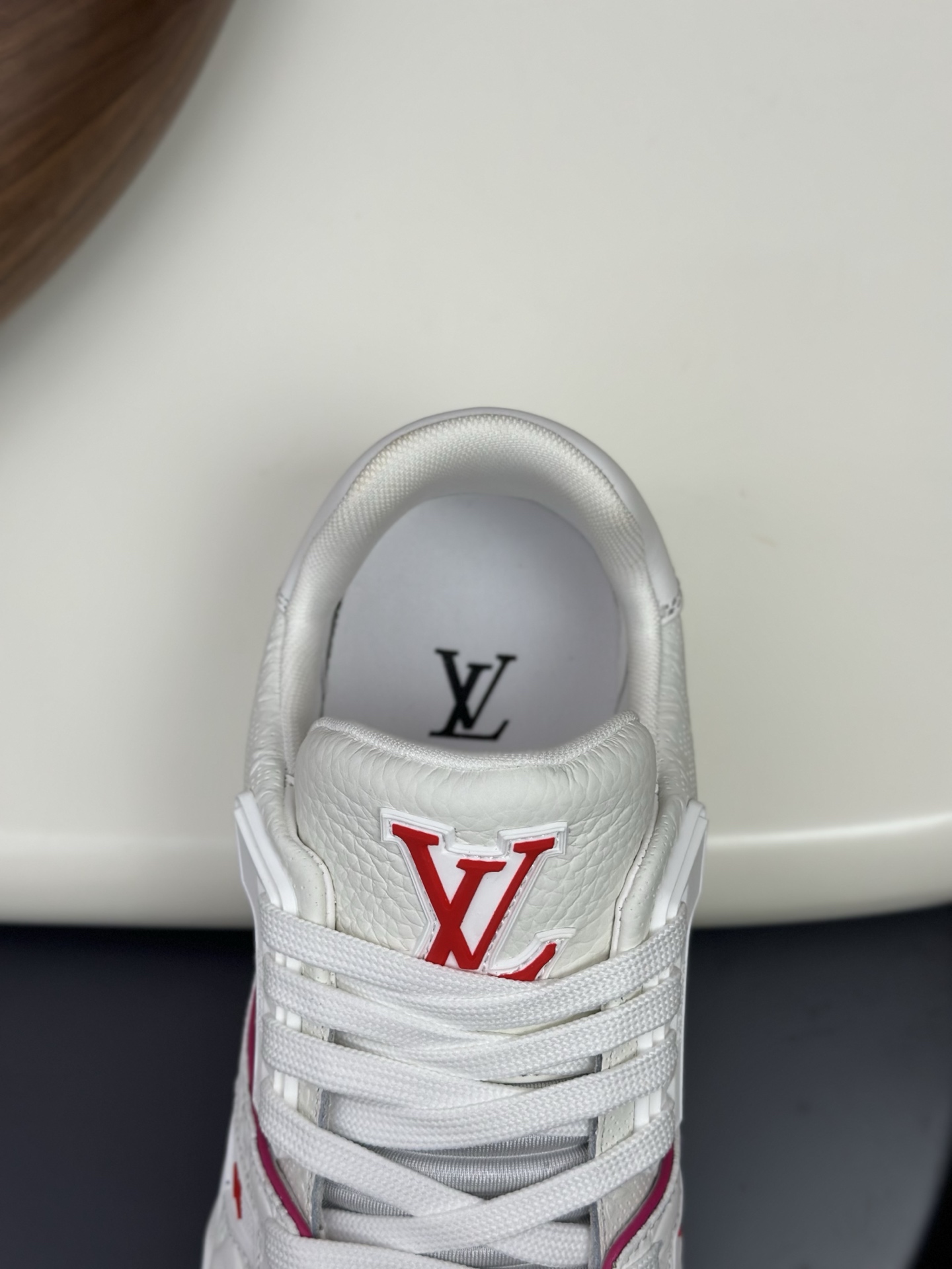 Louis Vuitton Men's White Leather & Mesh Low-Top Sneakers Size 39-44 9 i1758626043814 7738 0 7