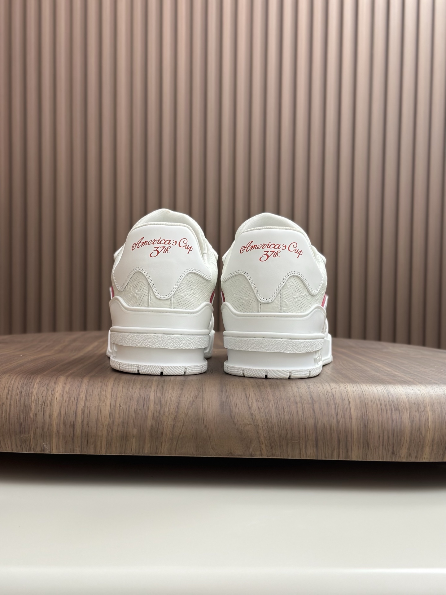 Louis Vuitton Men's White Leather & Mesh Low-Top Sneakers Size 39-44 7 i1758626044488 6020 0 5