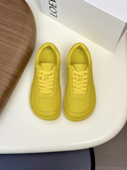 Loewe Campo Leather Sneakers, Round Toe Design, Couple Style, Various Sizes 8 Loewe Campo Leather Sneakers, Round Toe Design, Couple Style, Various Sizes