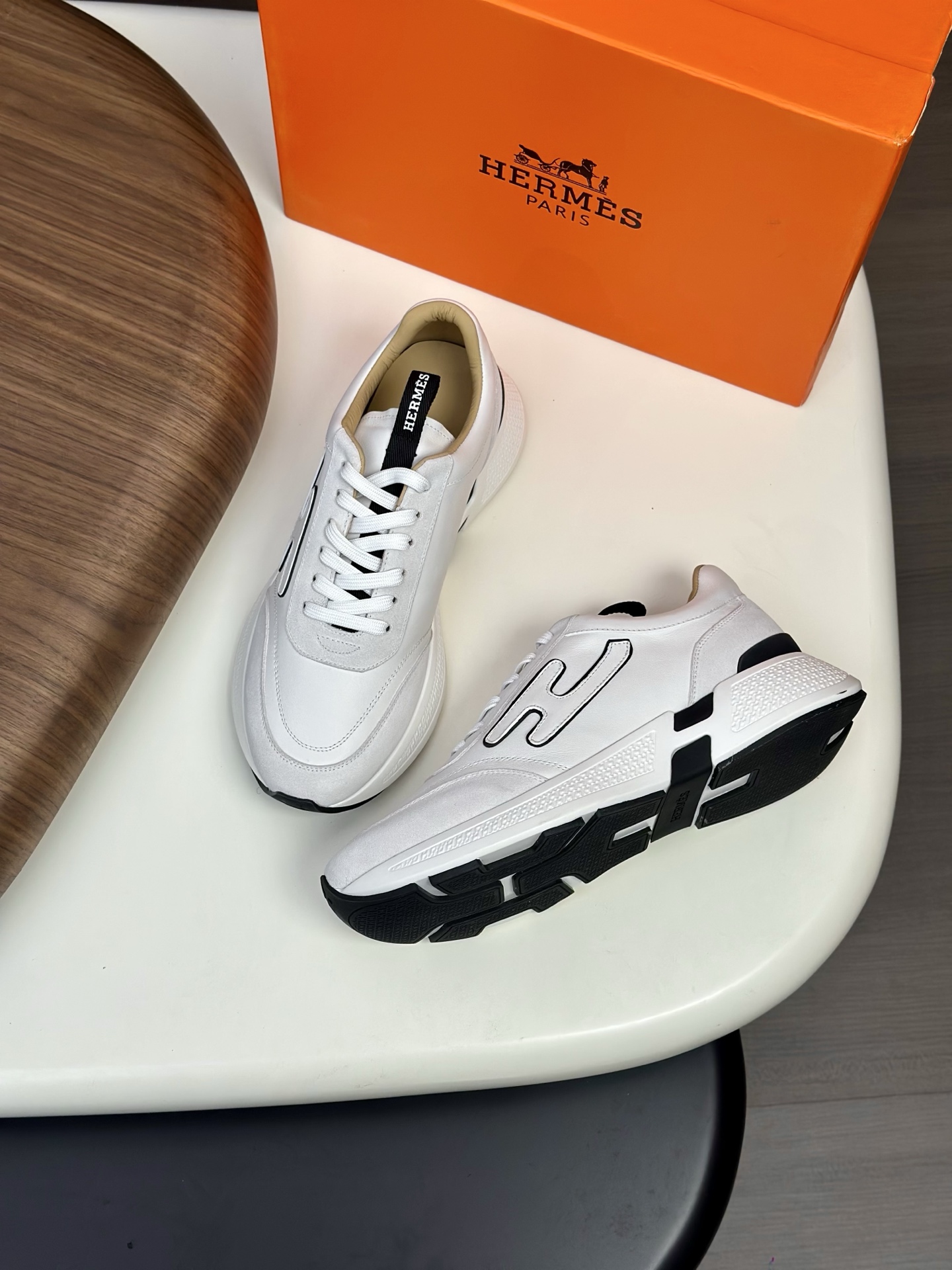 Hermes Men's White Leather & Canvas Sneakers with 'H' Stitching - Size 39-44 3 i1760338930372 4471 0 1