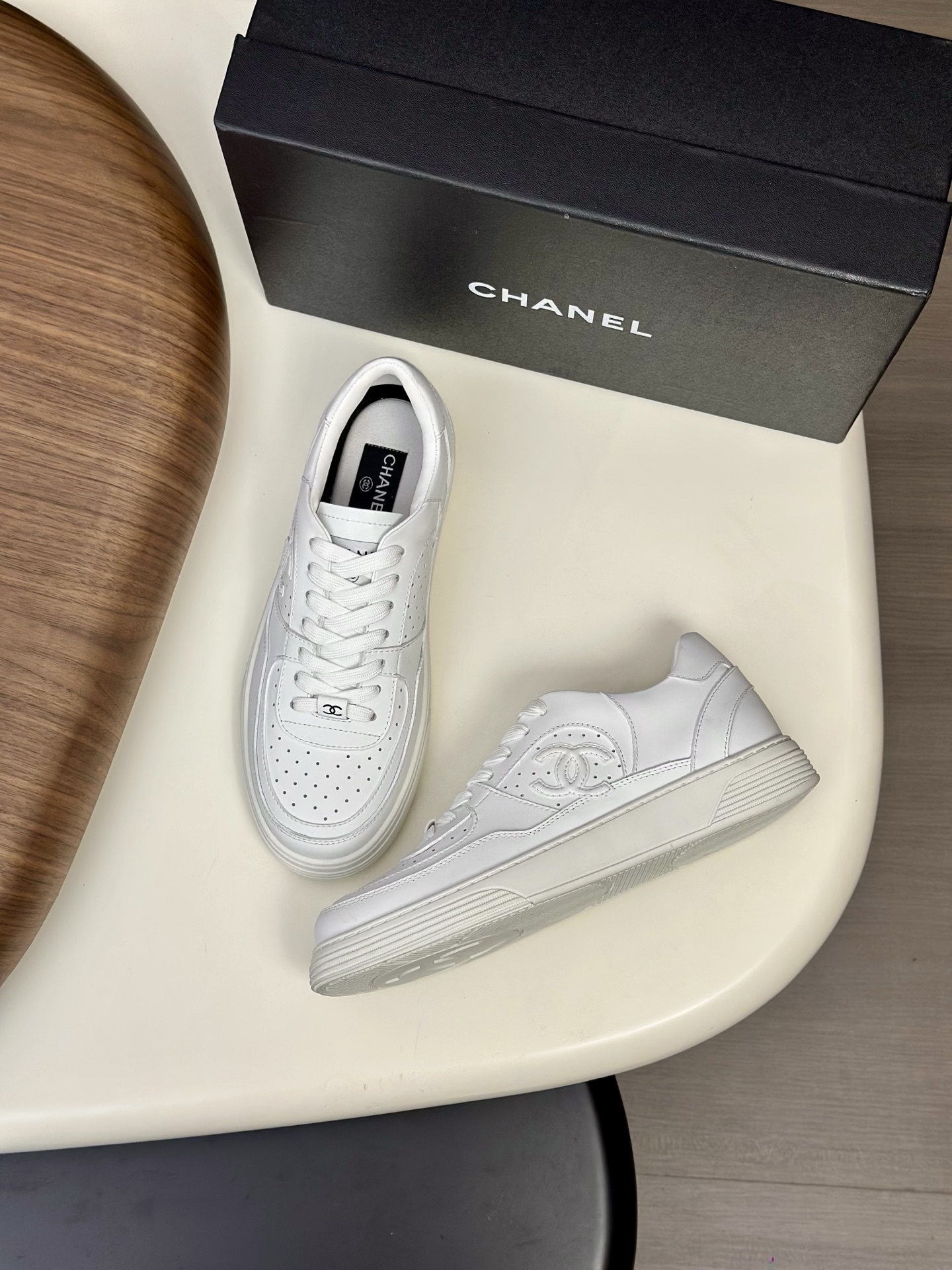 Chanel White Leather Sneakers Women's Italian Suede Reflective Trim Shoes 3 i1760339836192 3806 0 1