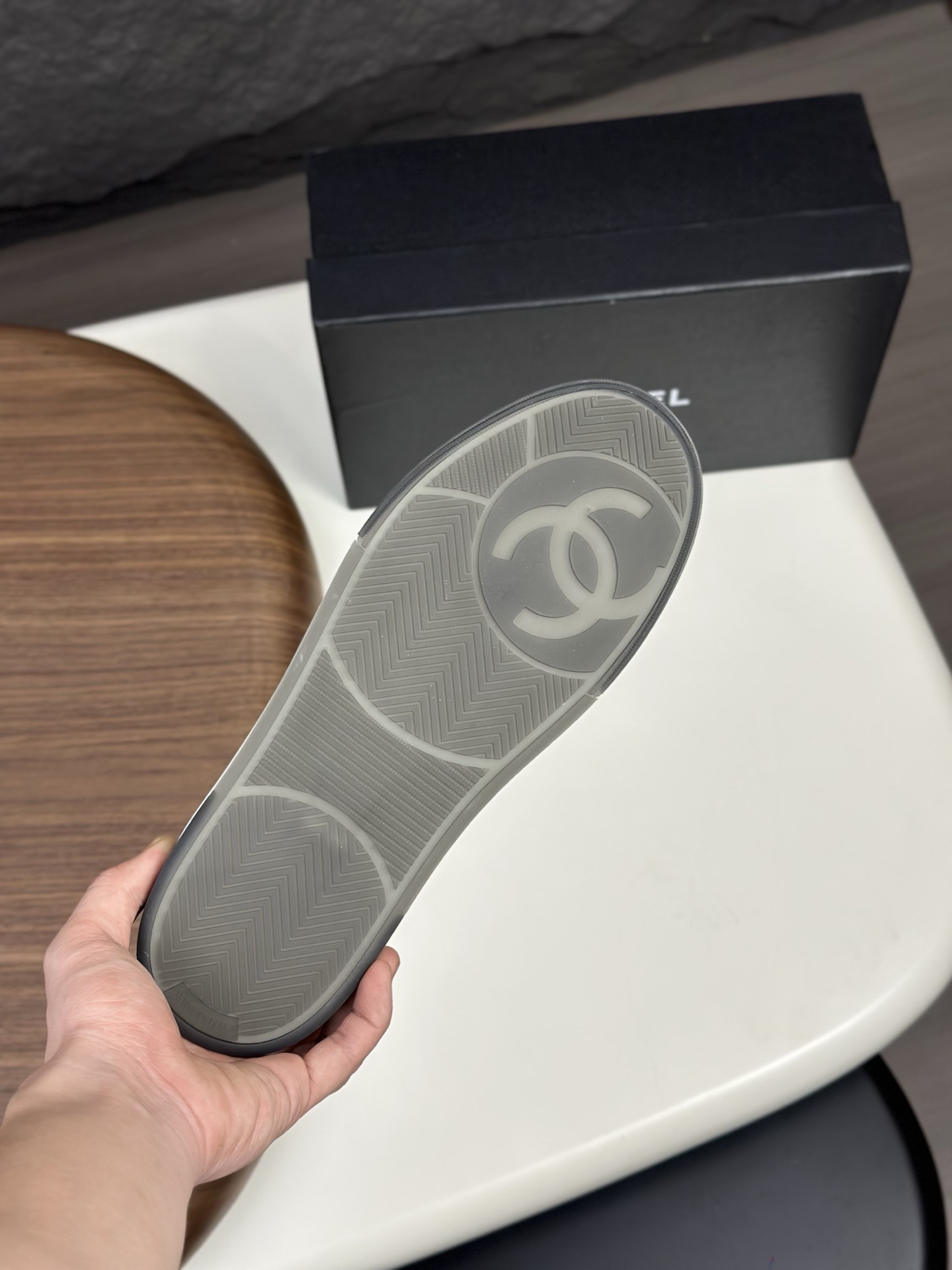 Chanel Women's Black & White Leather Suede CC Logo Lace-Up Sneakers Shoes 9 i1760339898641 2963 0 6