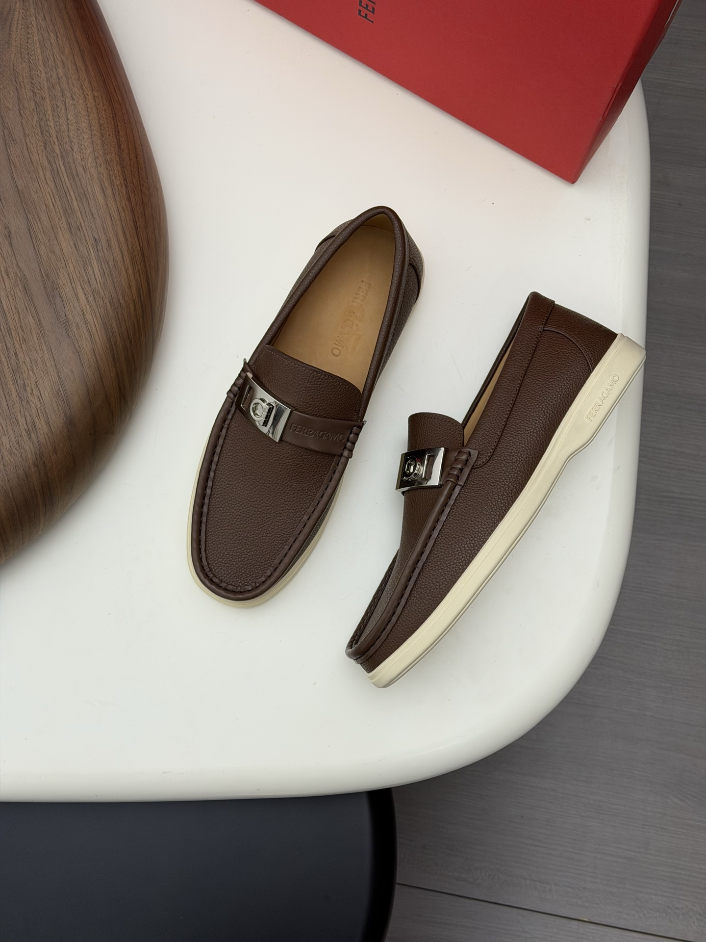 Мужские слипоны Louis Vuitton