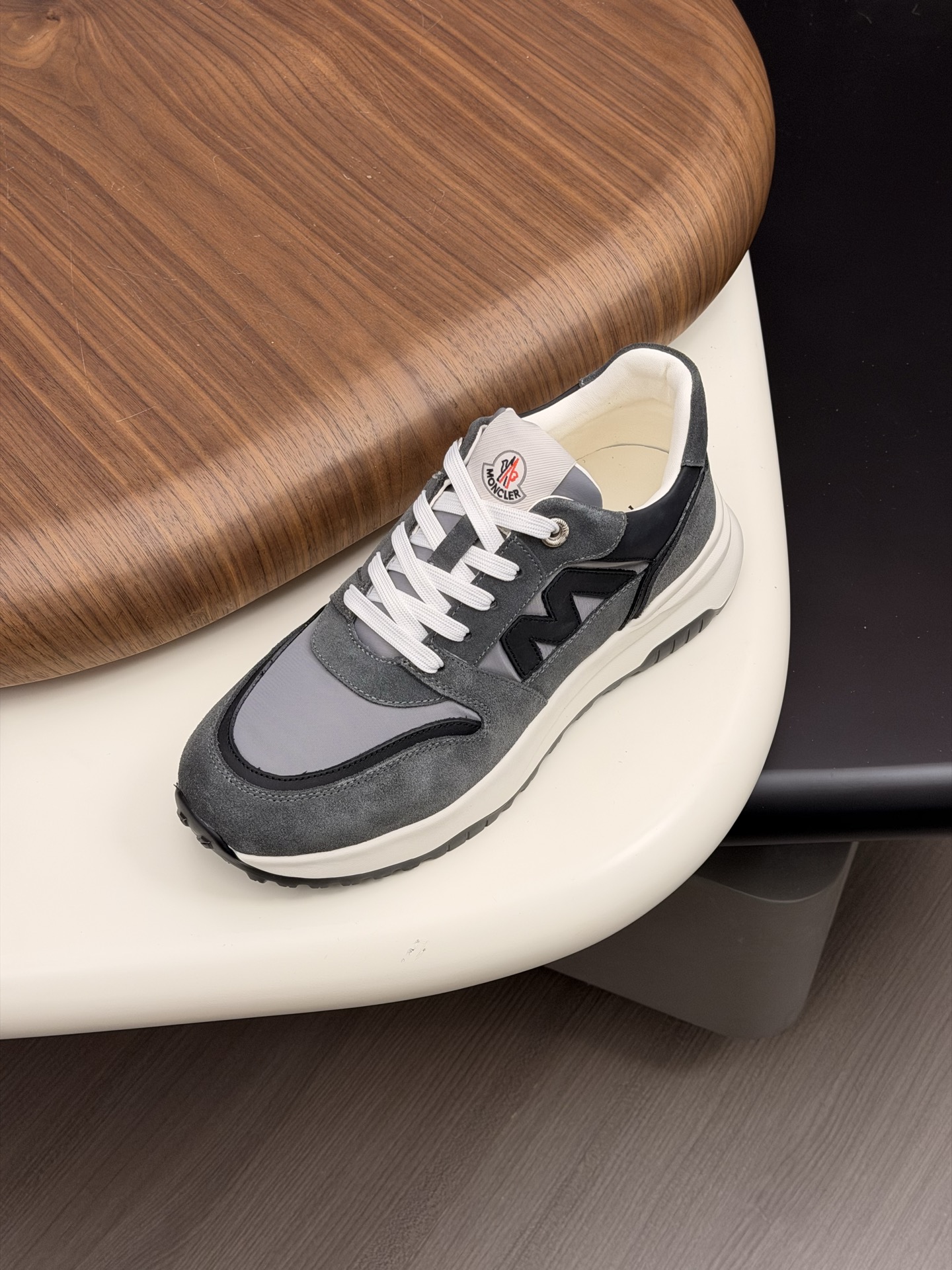Moncler Style Leather Men's Shoes Men's Shoes Men's Shoes detail image 6 from source 783213