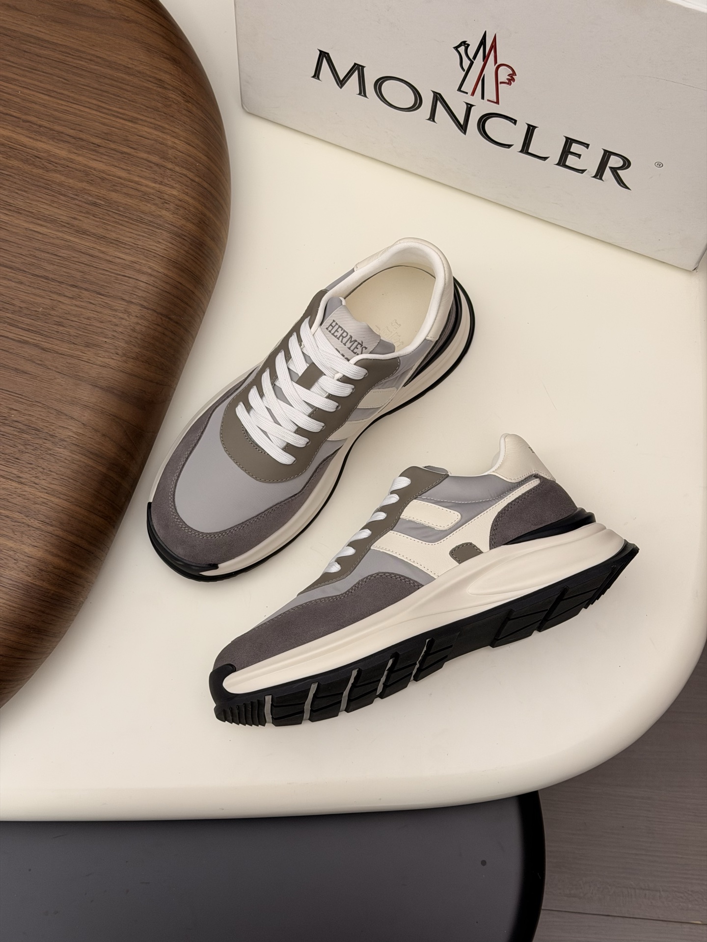 Moncler Style Leather Men's Shoes Men's Shoes Men's Shoes detail image 5 from source 783212