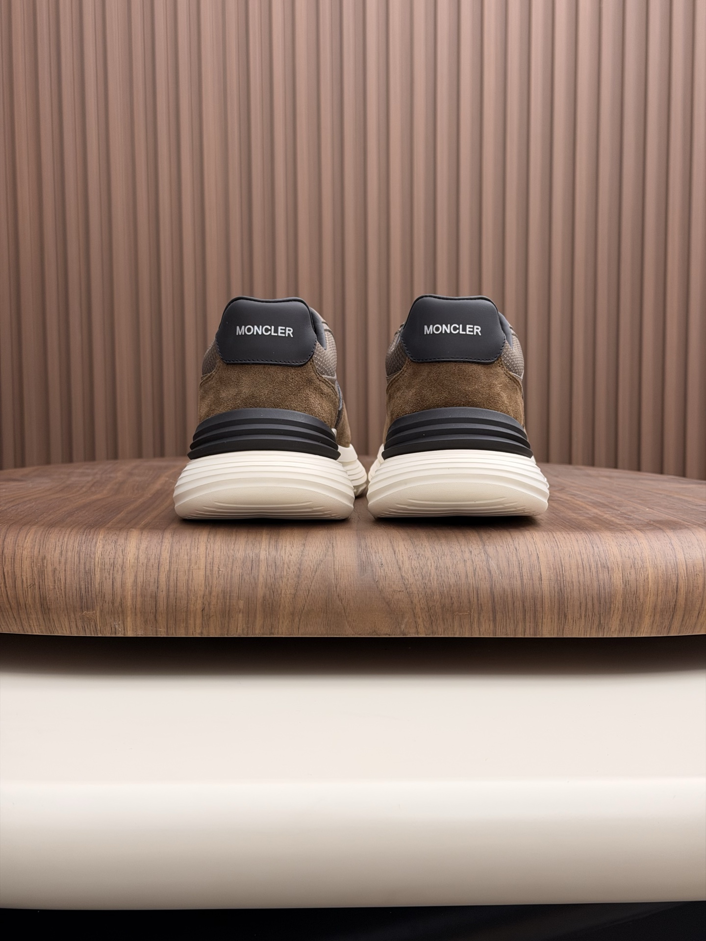 Moncler Style Leather Men's Shoes Men's Shoes Men's Shoes detail image 7 from source 783211