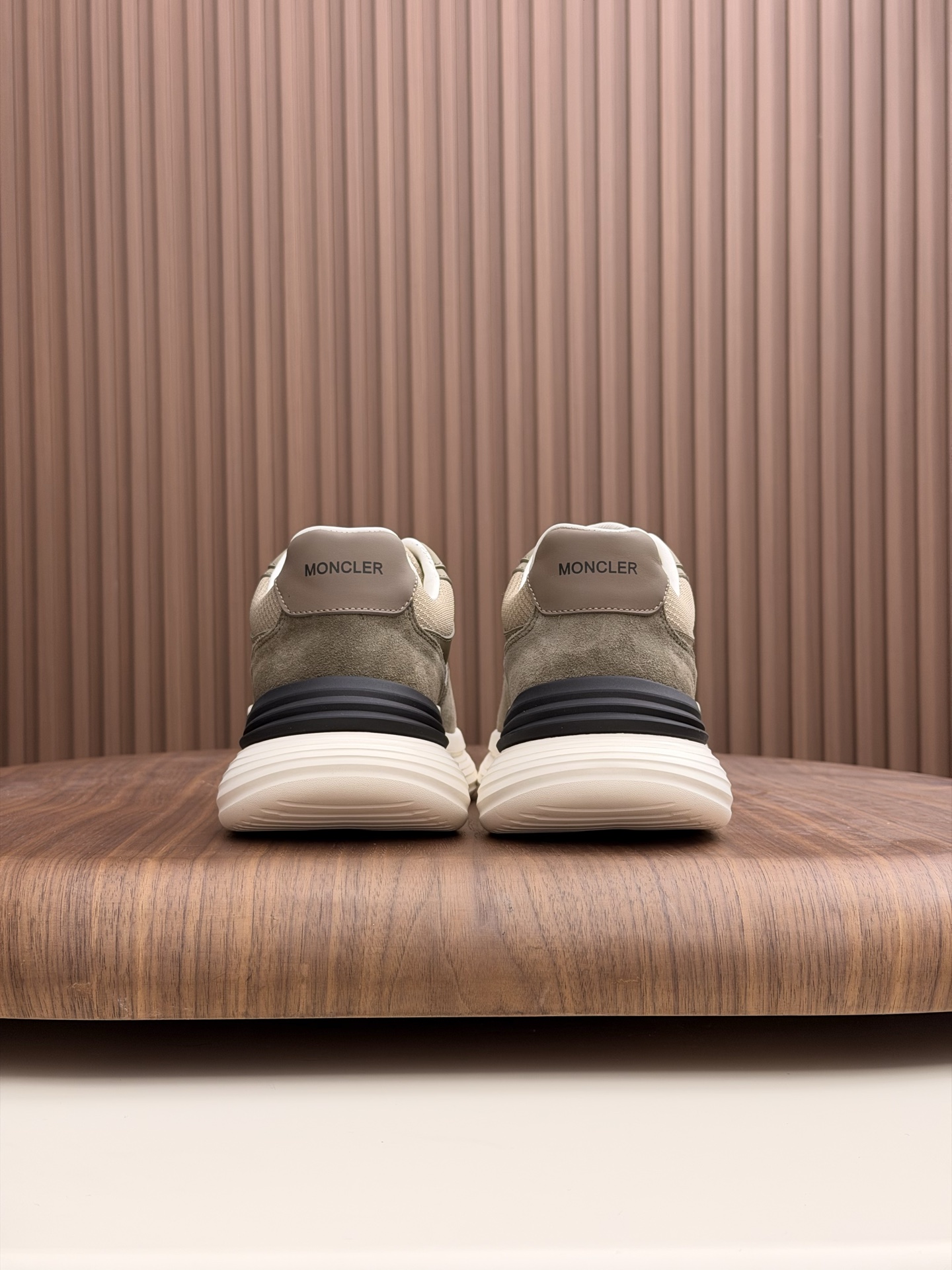 Moncler Style Leather Men's Shoes Men's Shoes Men's Shoes detail image 7 from source 783210