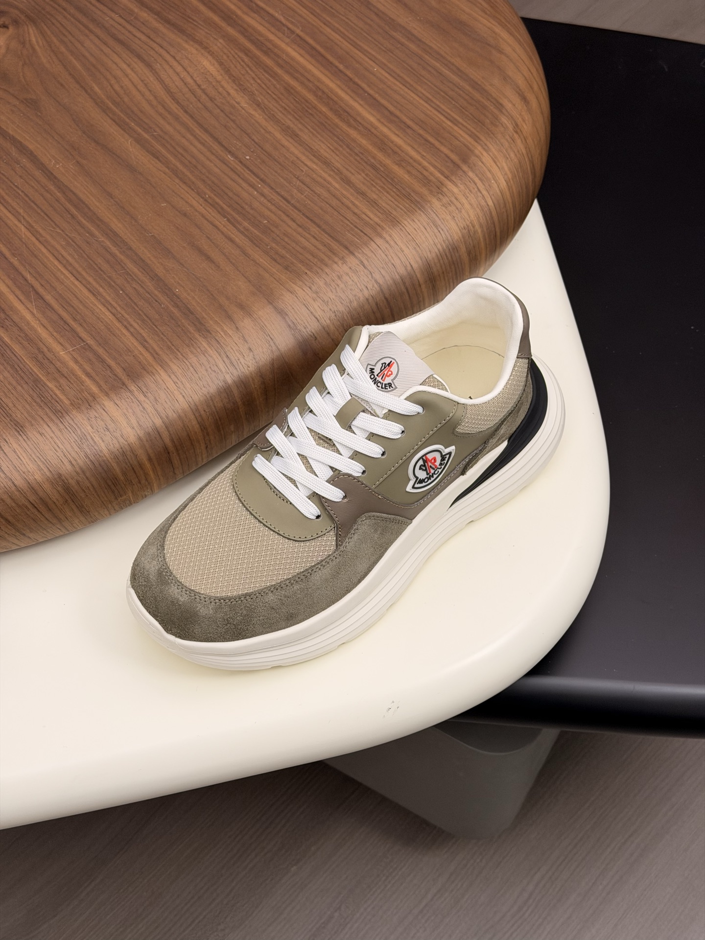 Moncler Style Leather Men's Shoes Men's Shoes Men's Shoes detail image 6 from source 783210