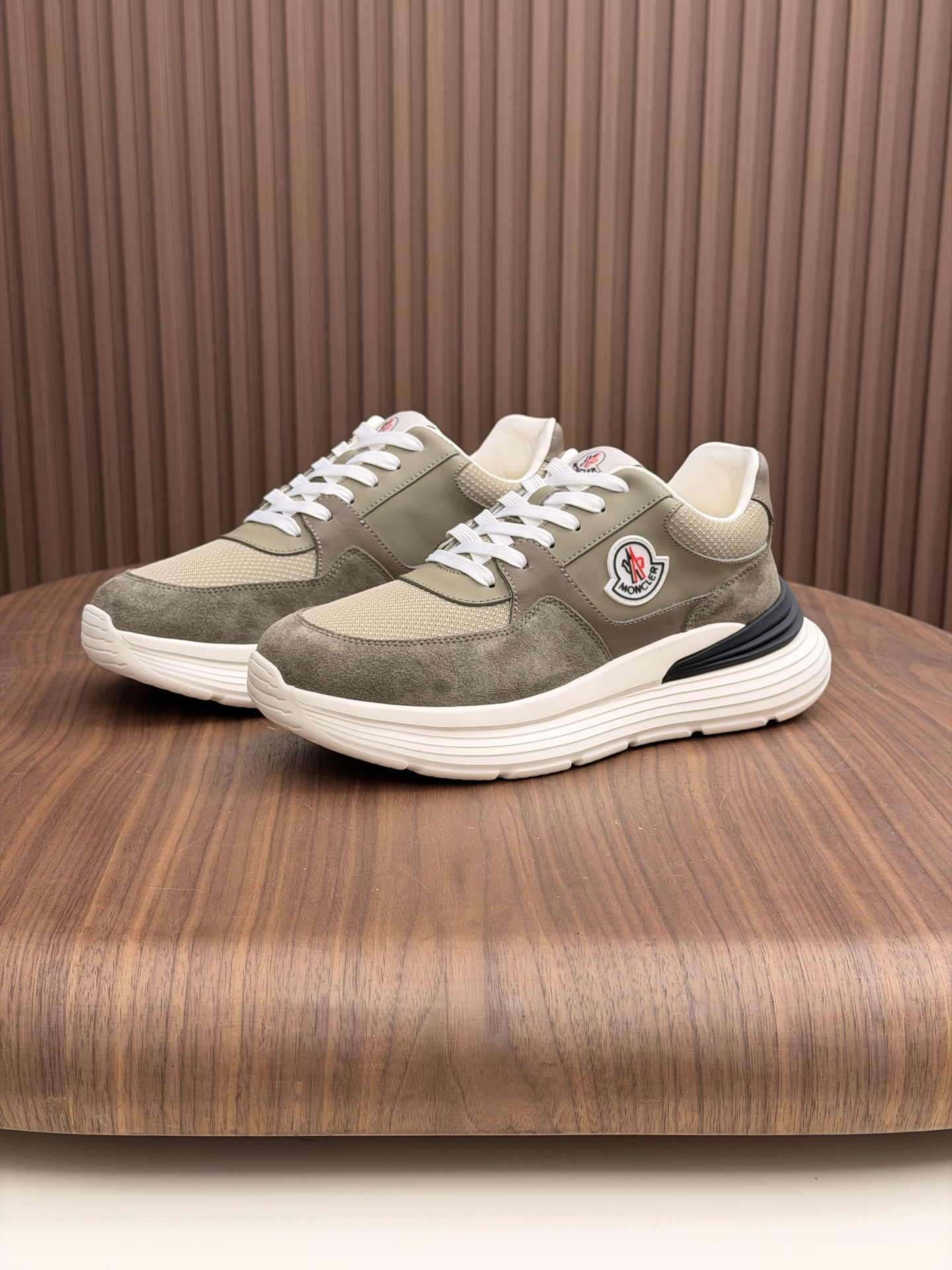 Moncler Style Leather Men's Shoes Men's Shoes Men's Shoes detail image 4 from source 783210