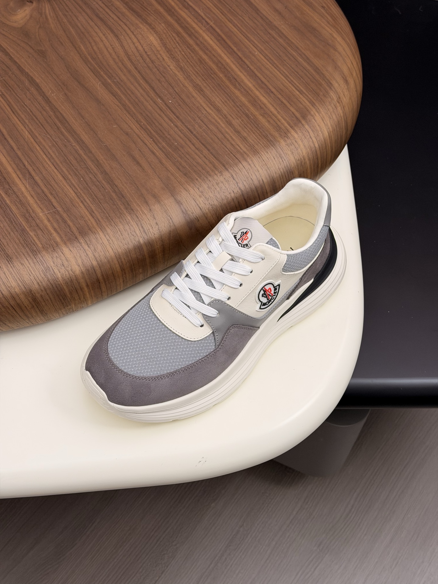 Moncler Style Leather Men's Shoes Men's Shoes Men's Shoes detail image 6 from source 783209