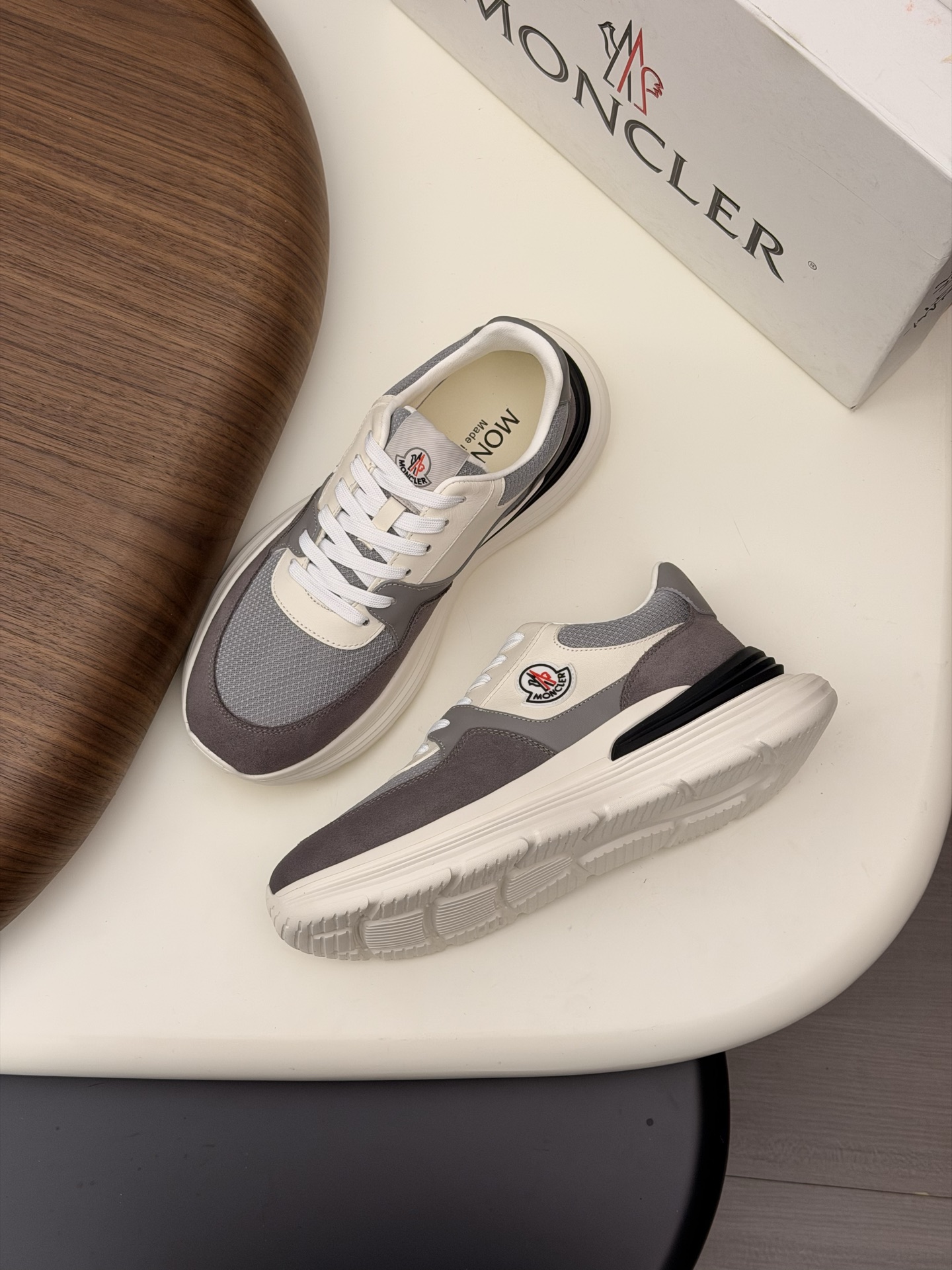 Moncler Style Leather Men's Shoes Men's Shoes Men's Shoes detail image 5 from source 783209