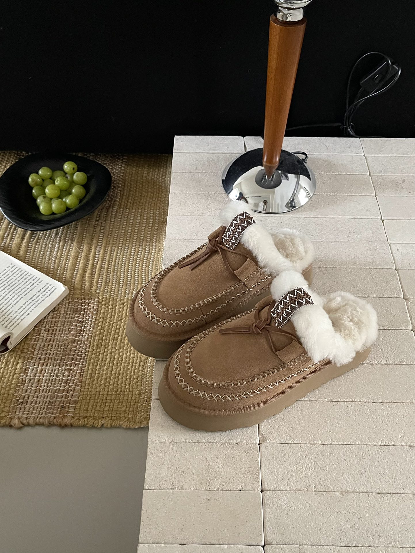 UGG بالجملة
 الأحذية شبشب صوف .