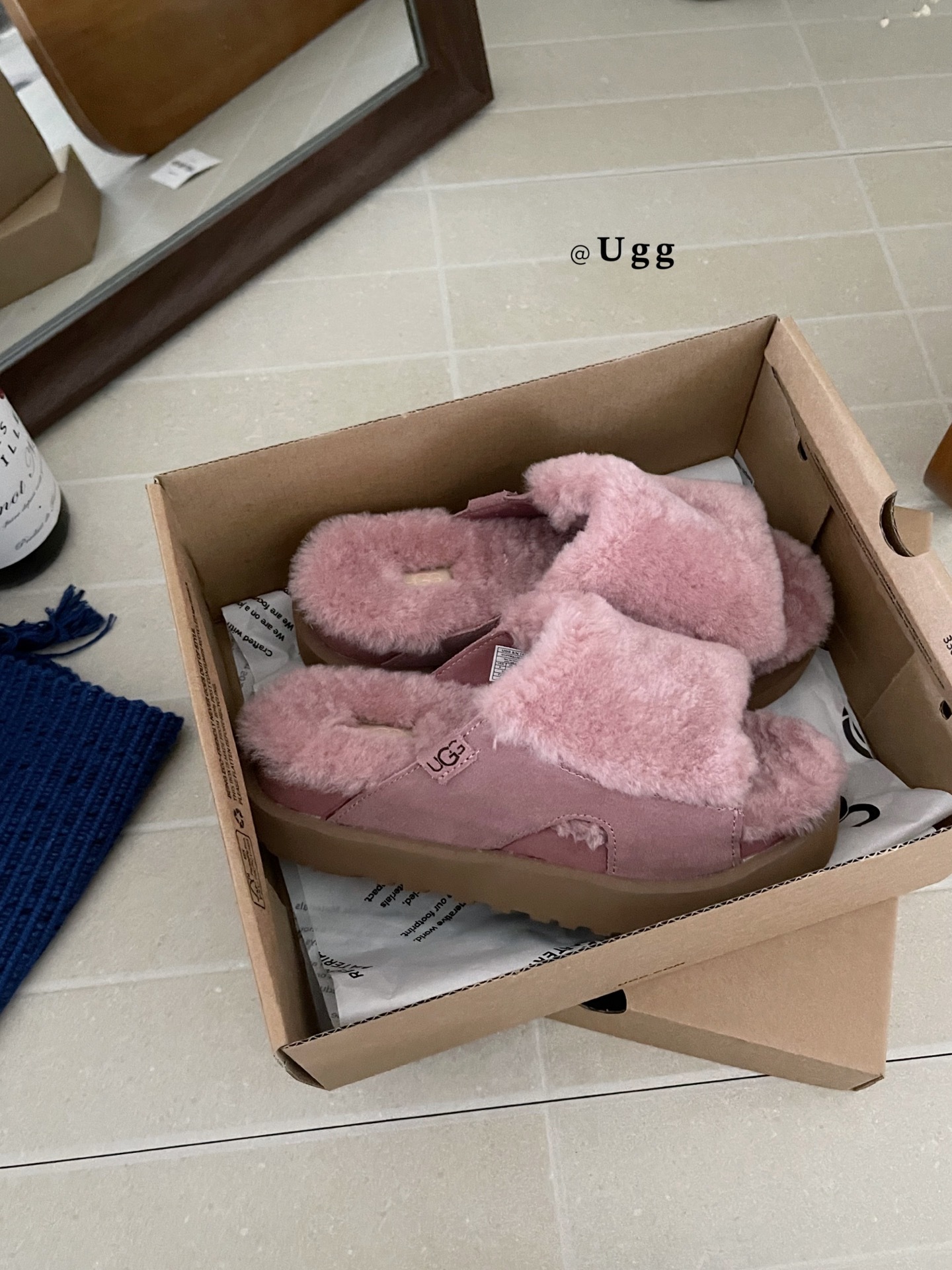 𝐔𝐠𝐠 | 巴约娜拖鞋UGG 新款拖鞋已上线UGG羊毛🦙拖丨舒适感太绝这波毛毛拖直接拿捏松弛感翻毛皮+软