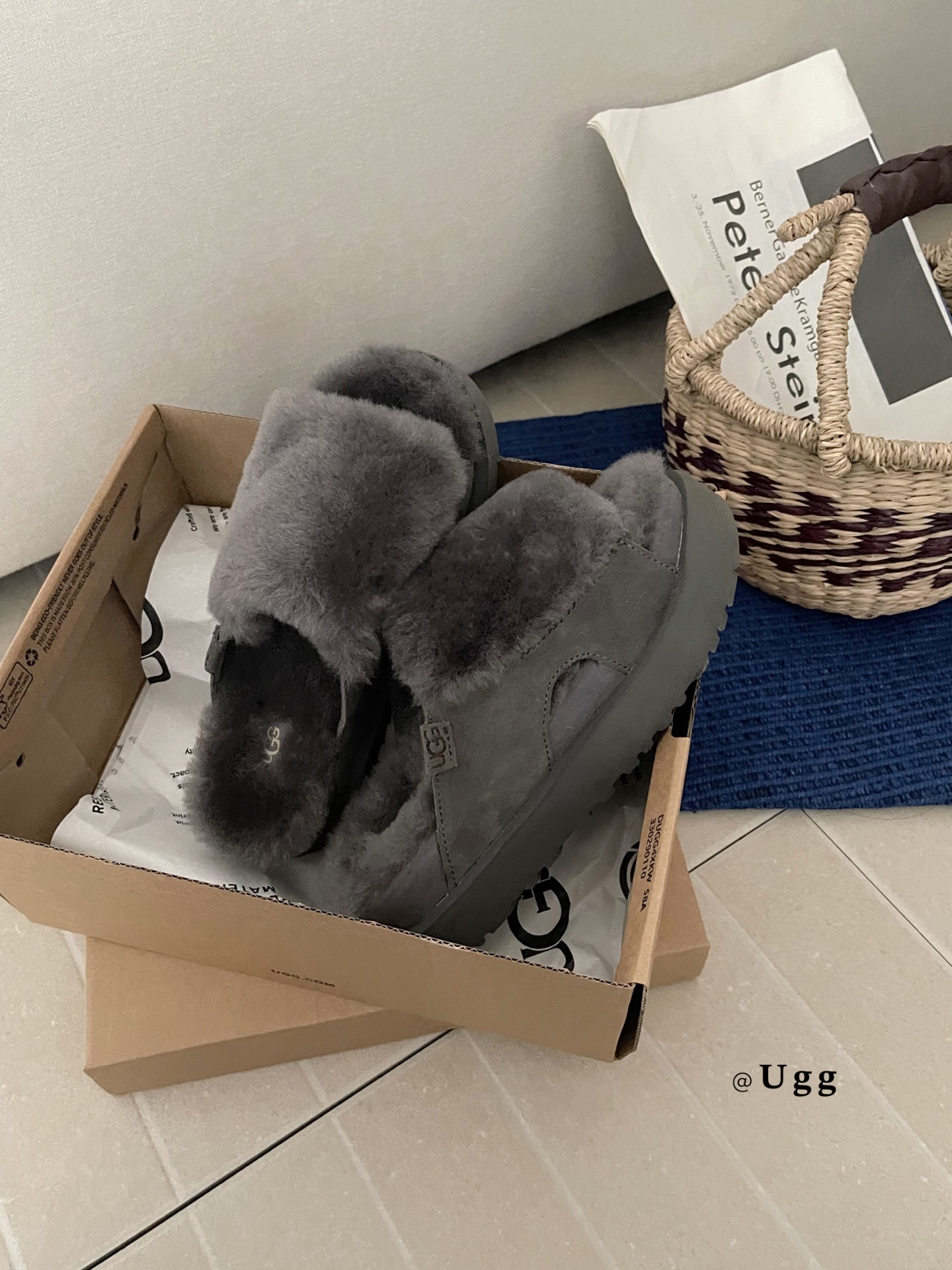 𝐔𝐠𝐠 | 巴约娜拖鞋UGG 新款拖鞋已上线UGG羊毛🦙拖丨舒适感太绝这波毛毛拖直接拿捏松弛感翻毛皮+软