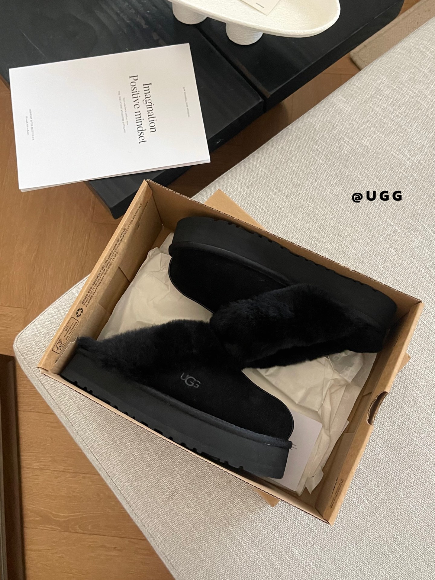 𝐔𝐠𝐠 | 𝟑𝐂𝐌厚底星拖第一批永远最nice.官网同步Disquette拖鞋鞋底厚底3cm全真羊毛内里