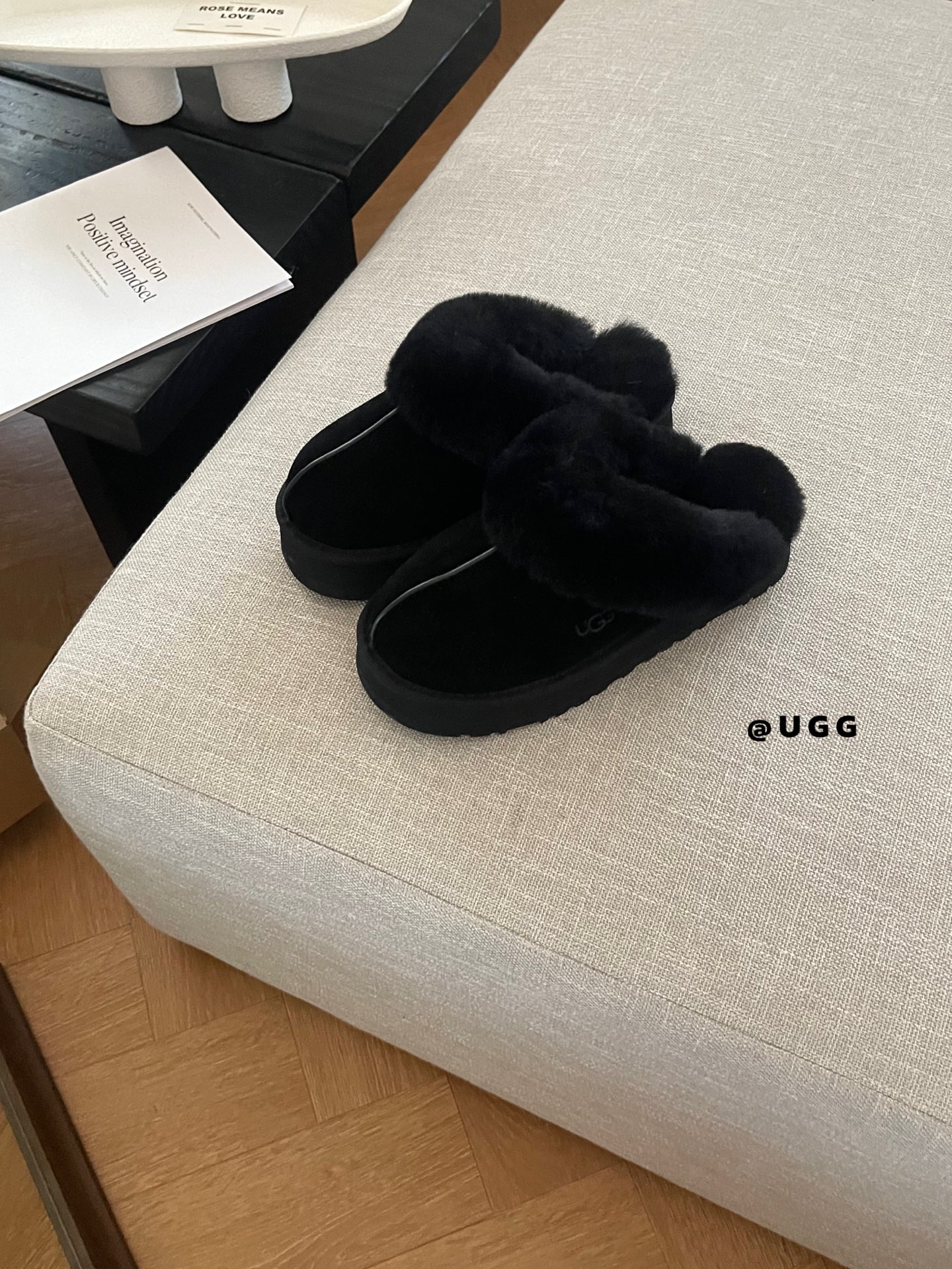𝐔𝐠𝐠 | 𝟑𝐂𝐌厚底星拖第一批永远最nice.官网同步Disquette拖鞋鞋底厚底3cm全真羊毛内里