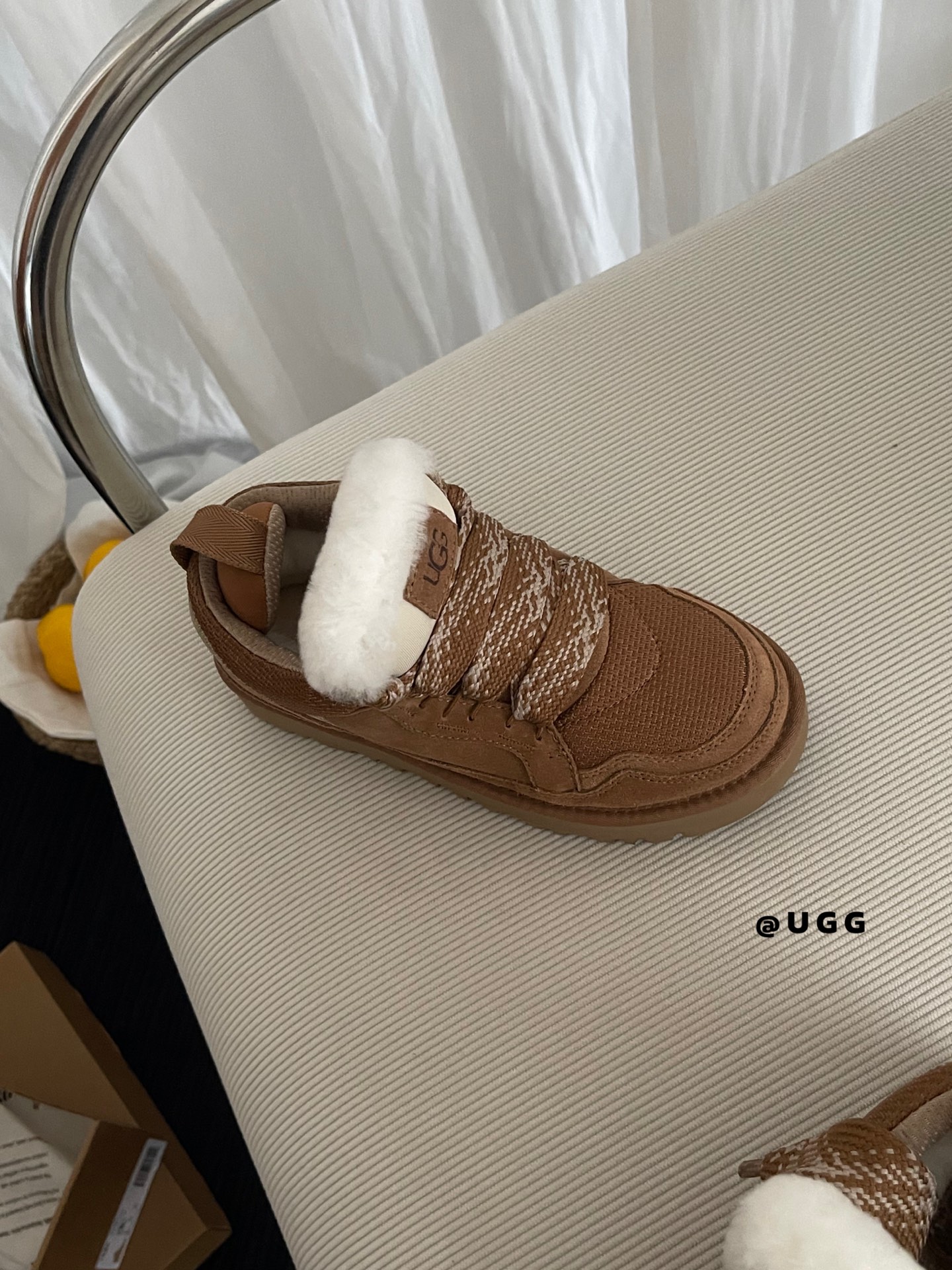 𝐔𝐆𝐆|梅尔低帮休闲鞋 双色拼接鞋带增添造型复古质感羊毛内里搭配轻翼科技大底 舒适透气超大号加垫鞋舌Ma