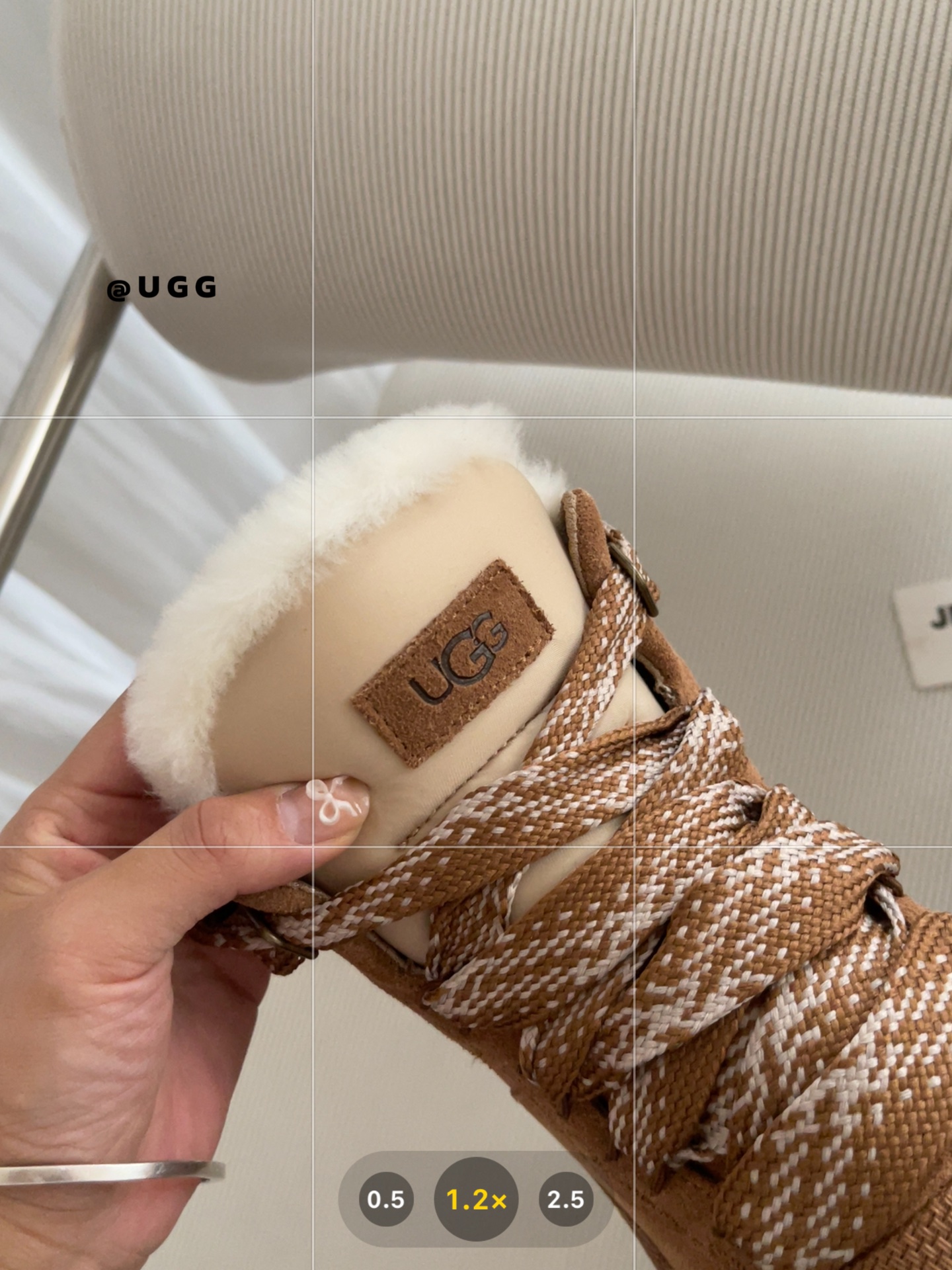 𝐔𝐆𝐆|梅尔高帮休闲鞋双色拼接鞋带增添造型复古质感羊毛内里搭配轻翼科技大底 舒适透气超大号加垫鞋舌Mat
