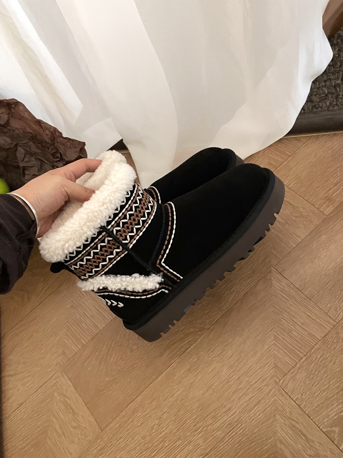 𝐔𝐠𝐠 ｜阿瑟森复古民族风靴❄️秋冬新款 Holiday-阿瑟森款复古街潮 茸軟秋冬自在休闲 多场景穿搭