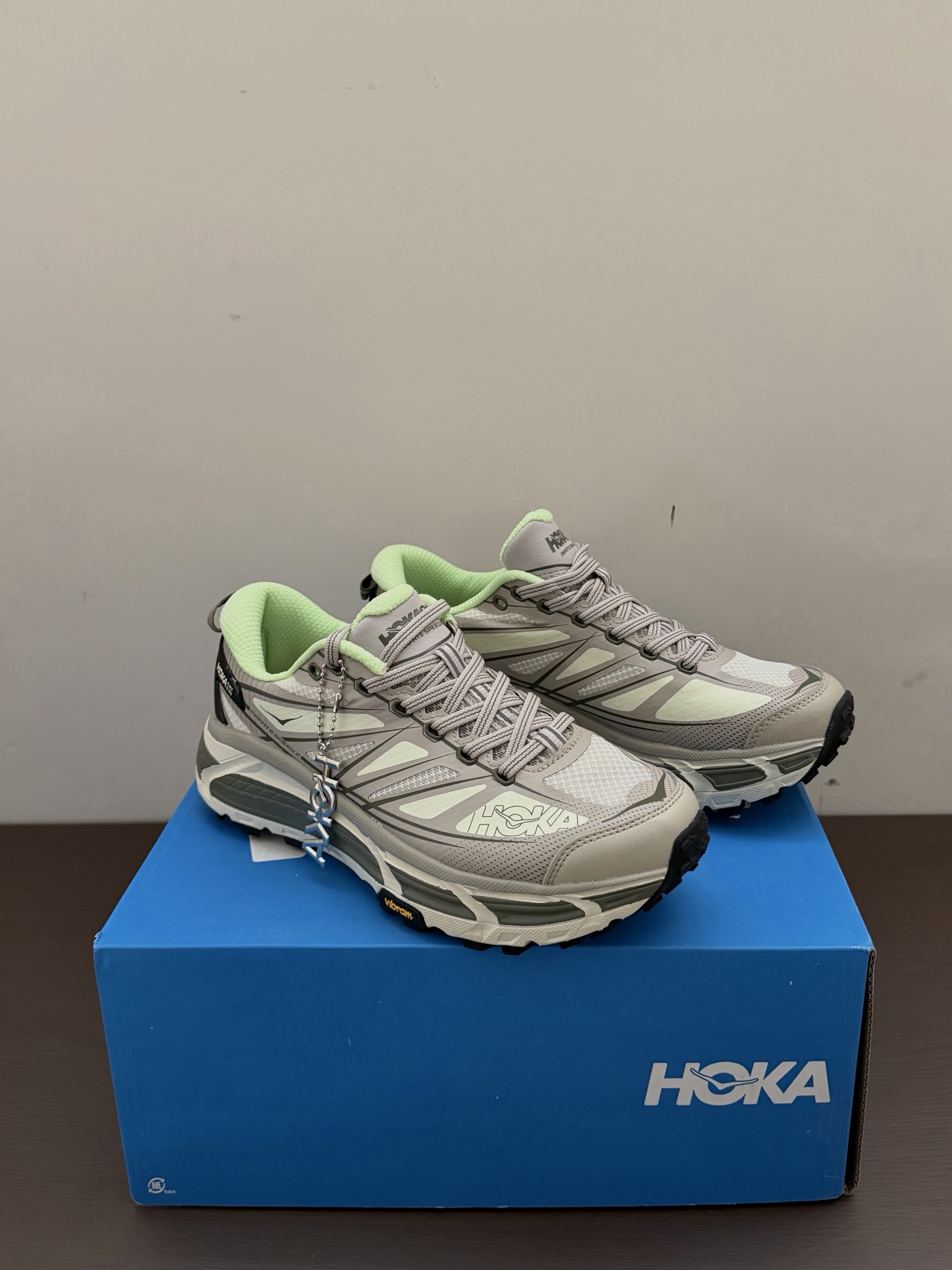 NO:868673,Beige brown green details. Size36 - 44 (couple size), casual shoes/sports shoes, sneakers19860909米棕绿细节. Size36 - 44（情侣码）,休闲鞋/运动鞋,sneakers,Women's Shoes
