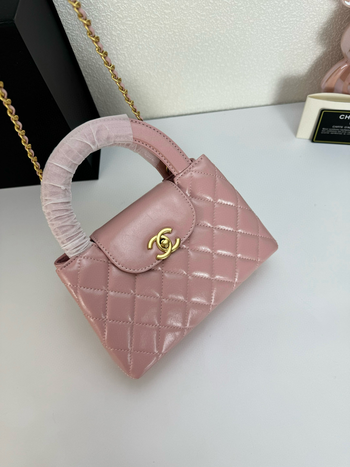 Chanel 23/24 Pink Leather Top Handle Bag, 20cm 8 i1742366542438 140 0 6