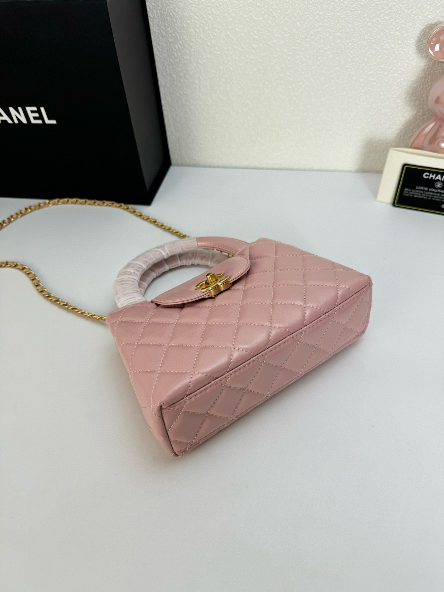 Chanel 23/24 Pink Leather Top Handle Bag, 20cm 9 i1742366542438 844 0 7