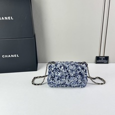 香奈儿 Chanel CF亮片链条包经典CF系列,金属链条+双CLog0奢华感满满!亮片在光线下超闪耀, 香奈儿 Chanel CF亮片链条包经典CF系列,金属链条+双CLog0奢华感满满!亮片在光线下超闪耀,