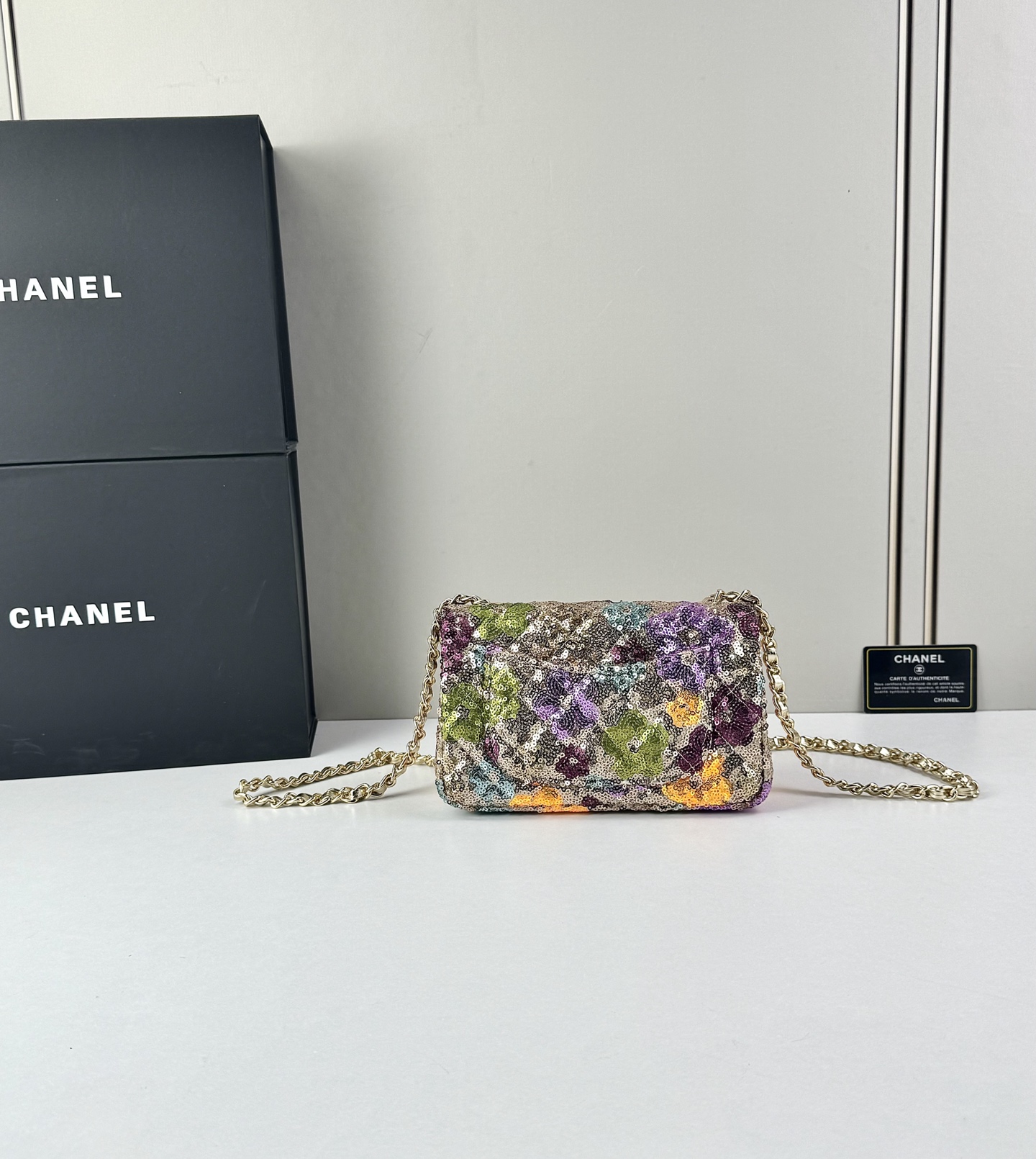 香奈儿CHANEL亮片CF链条包百搭经典 精致的一只真的超级无敌巨可爱仙气满满 小姐姐日常必入款款号:1