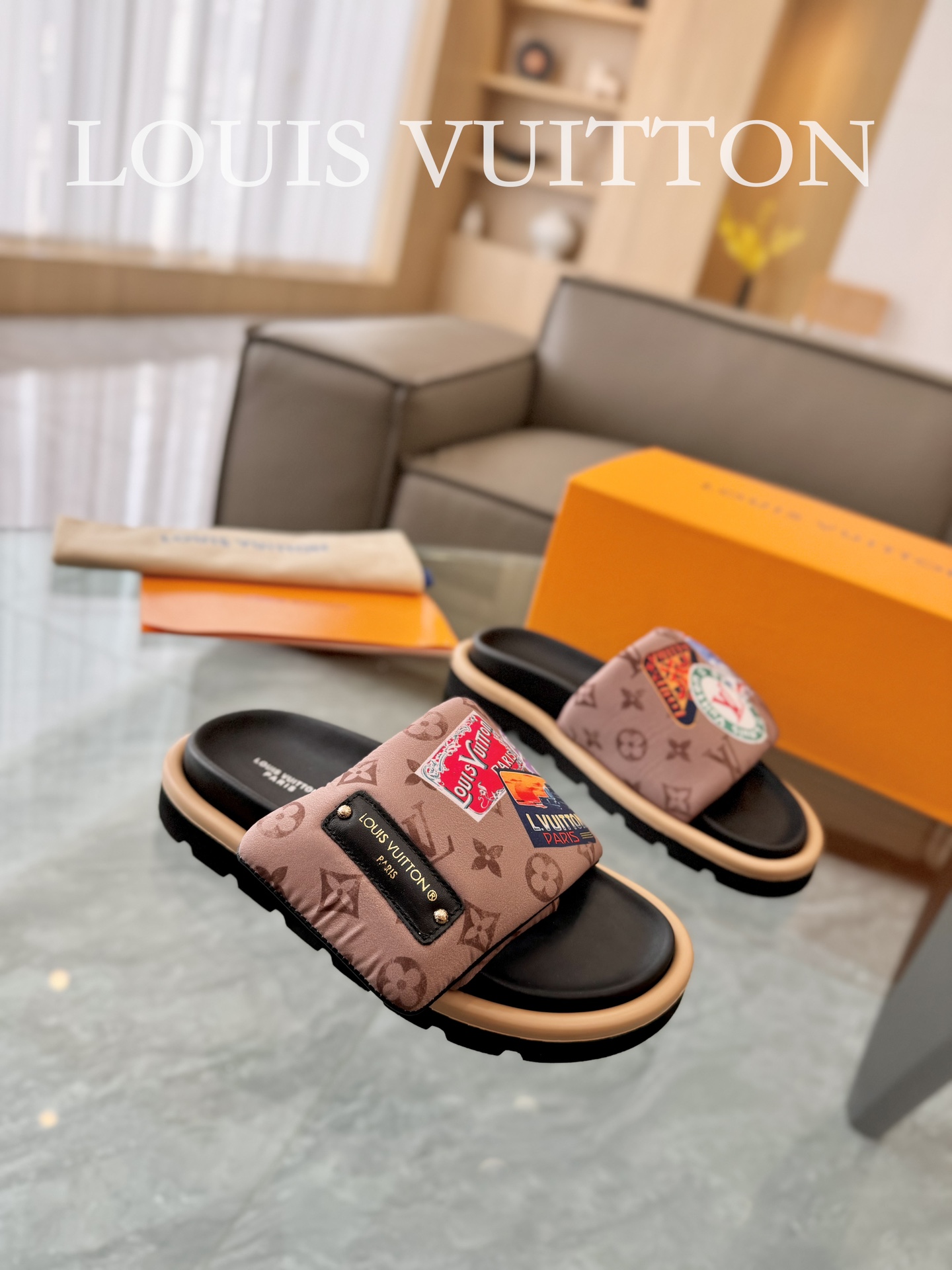 Louis Vuitton Moda
 Scarpe Pantofole Unisex Pelle di capra pecora Vintage