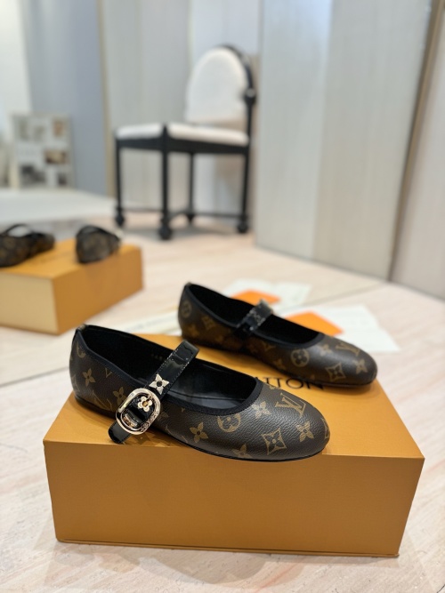 Louis Vuitton x Takashi Murakami Ballet Flats in Monogram Canvas, Spring 1 Louis Vuitton x Takashi Murakami Ballet Flats in Monogram Canvas, Spring