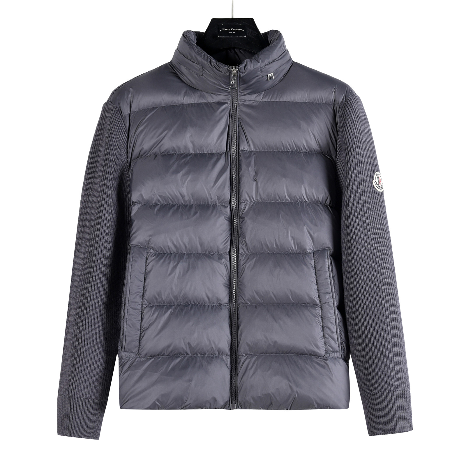 #正品级:C【核心私聊】 Moncler|蒙口 /盟可睐 25ss Gardigan 秋冬新品羊毛针织拼接羽绒衣身,立领带可隐藏连帽休闲羽绒服男女款#T52# Size:1# 2# 3# 4# 5# 产品颜色:黑色,灰色