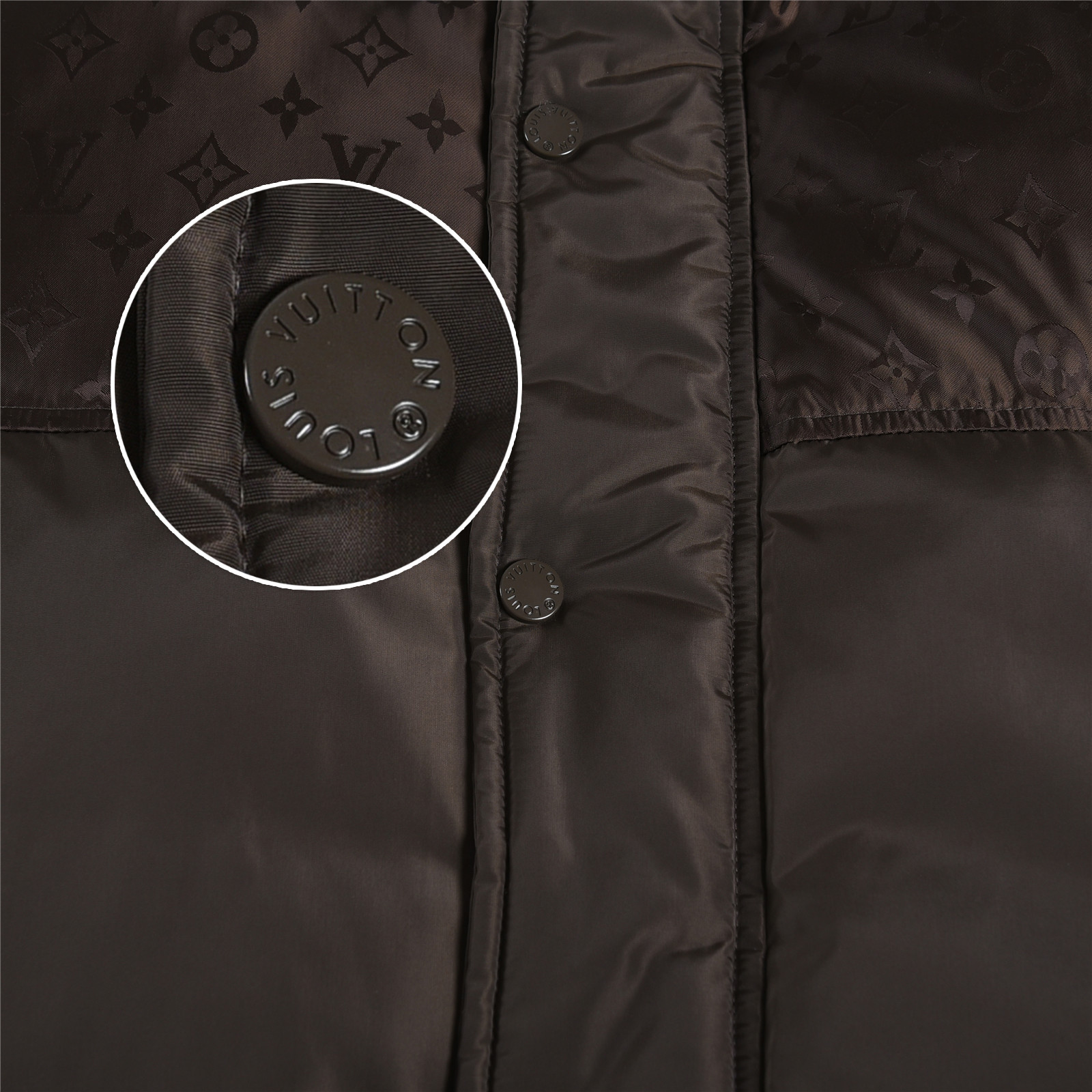 #正品级：𝐋𝐨𝐮𝐢𝐬 𝐕𝐮𝐢𝐭𝐭𝐨𝐧｜路易威登 双拼印老花𝐋𝐨𝐠𝐨 工装多功能口袋连帽【可卸帽】轻奢时尚