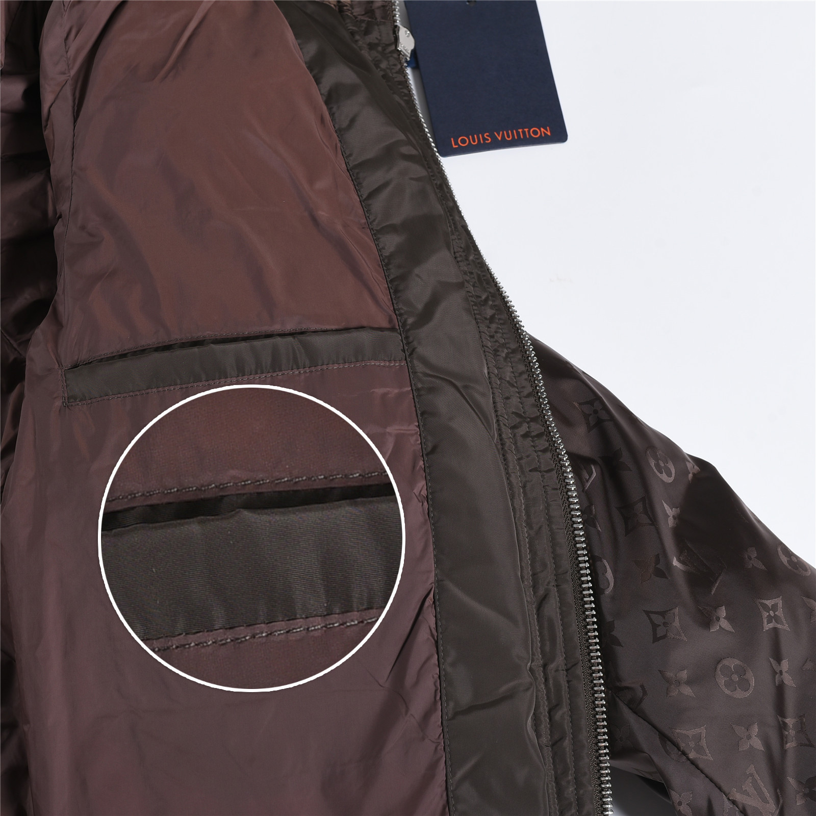 #正品级：𝐋𝐨𝐮𝐢𝐬 𝐕𝐮𝐢𝐭𝐭𝐨𝐧｜路易威登 双拼印老花𝐋𝐨𝐠𝐨 工装多功能口袋连帽【可卸帽】轻奢时尚