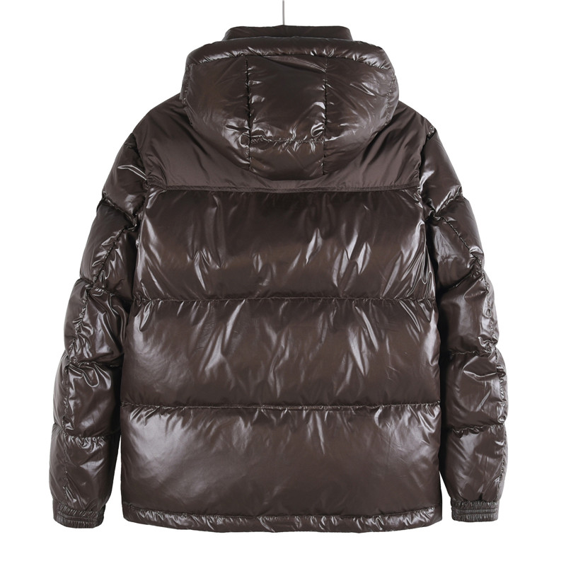 #正品级：𝗕𝘂𝗿𝗯𝗲𝗿𝗿𝘆博柏利 /巴宝莉 秋冬新品经典双拼字母徽章时尚连帽羽绒服男女款#B05# 𝗦𝗶