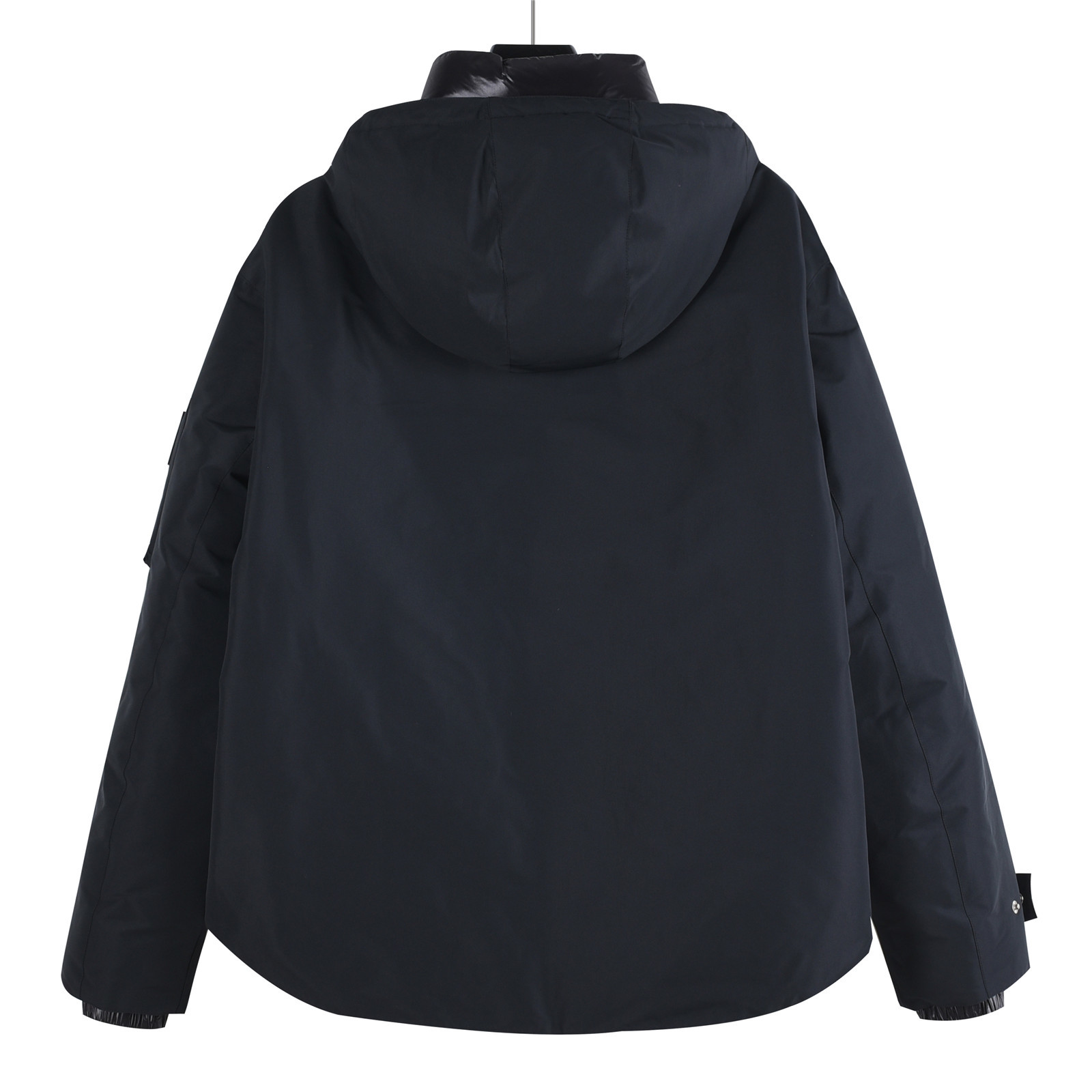 #正品级:𝑷𝒓𝒂𝒅𝒂|普拉达𝑭𝑾25 秋冬新品轻奢休闲超宽松版型中长款连帽羽绒服男女款## 𝑺𝒊𝒛𝒆:𝟰