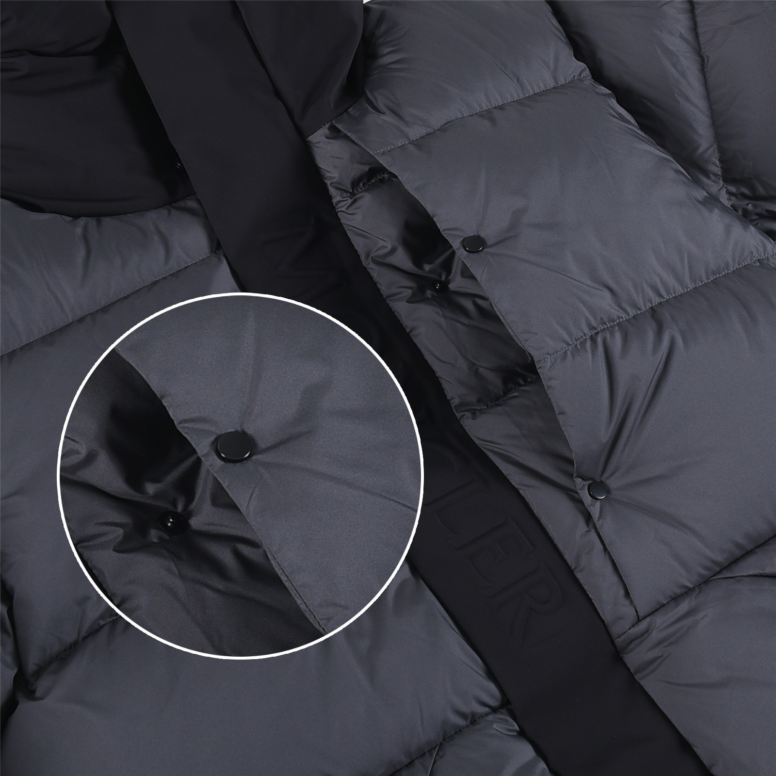 #正品级:𝑴𝒐𝒏𝒄𝒍𝒆𝒓|蒙口 /盟可睐 25𝒔𝒔 Maoeira 经典哑光黑武士连帽轻奢时尚羽绒服男女