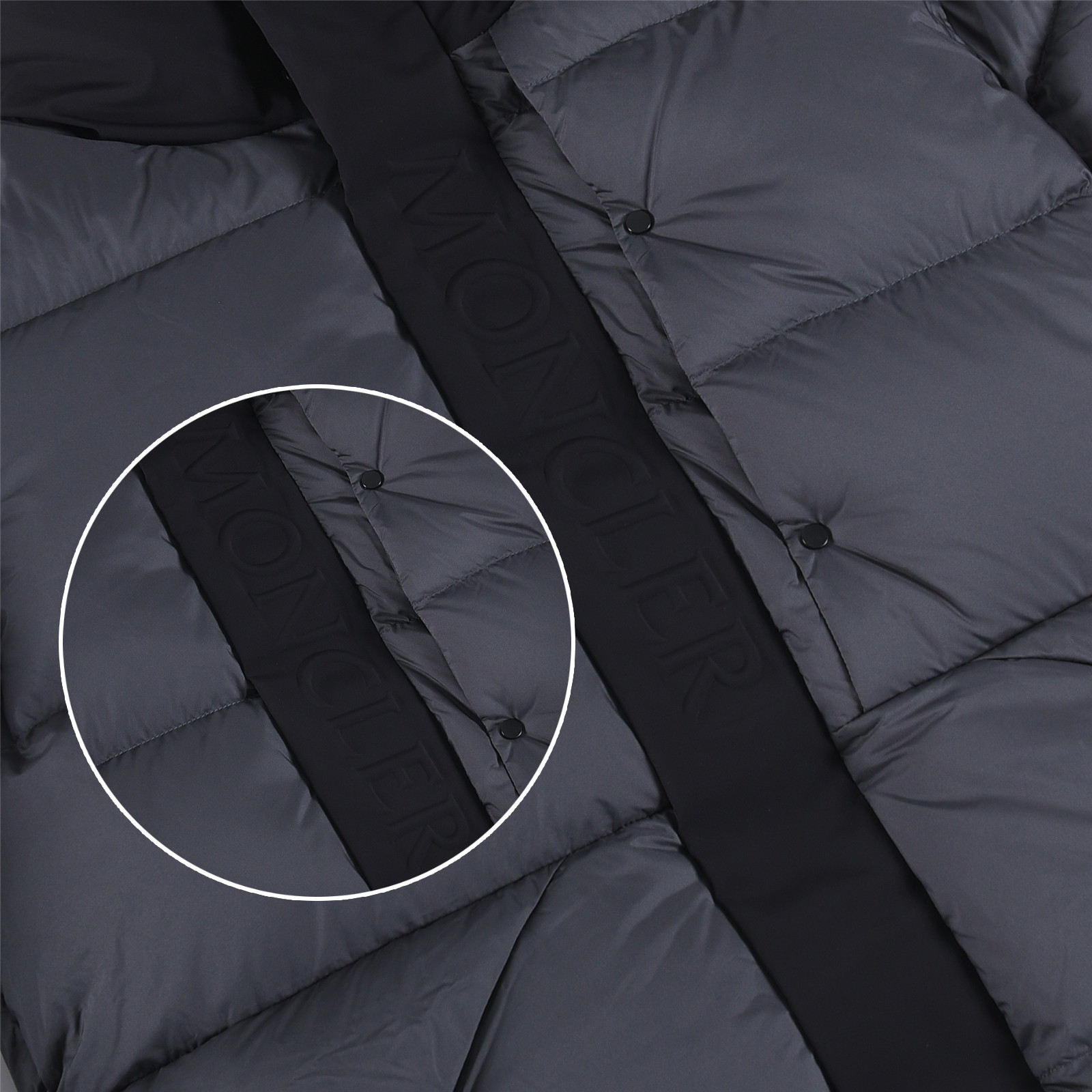 #正品级:𝑴𝒐𝒏𝒄𝒍𝒆𝒓|蒙口 /盟可睐 25𝒔𝒔 Maoeira 经典哑光黑武士连帽轻奢时尚羽绒服男女